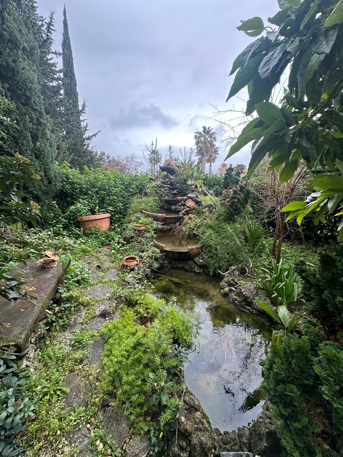 Prestige villa in the heart of the Riviera Cedars.