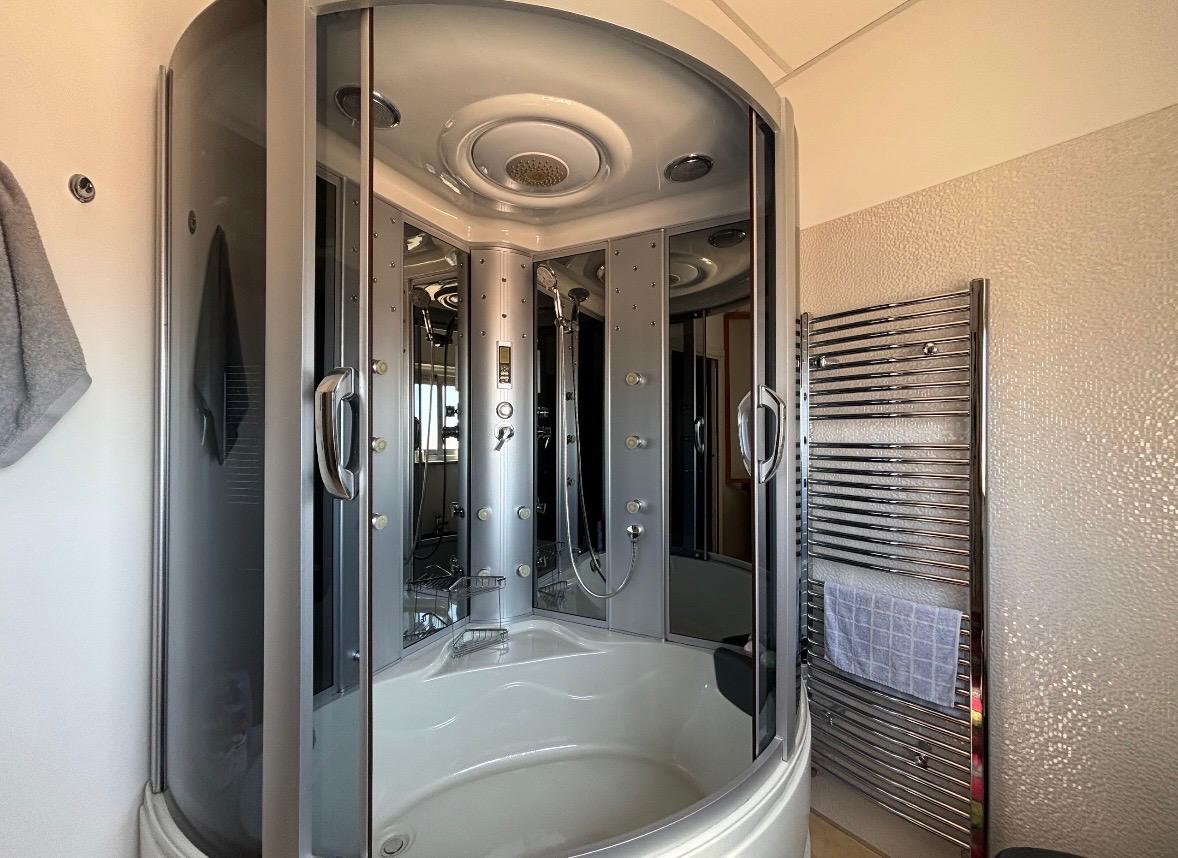 Dream villa in an exclusive neighbourhood.