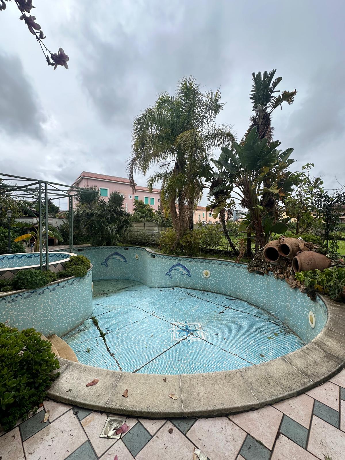 Prestige villa in the heart of the Riviera Cedars.