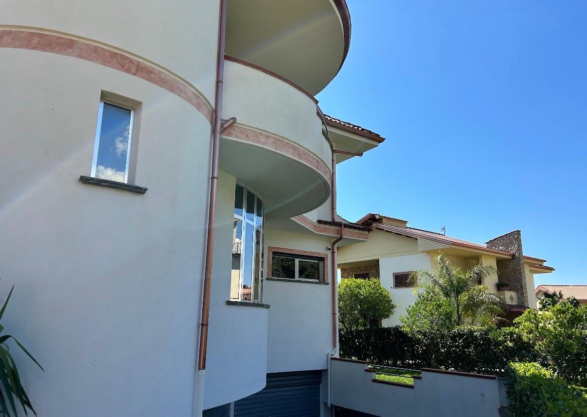 Dream villa in an exclusive neighbourhood.