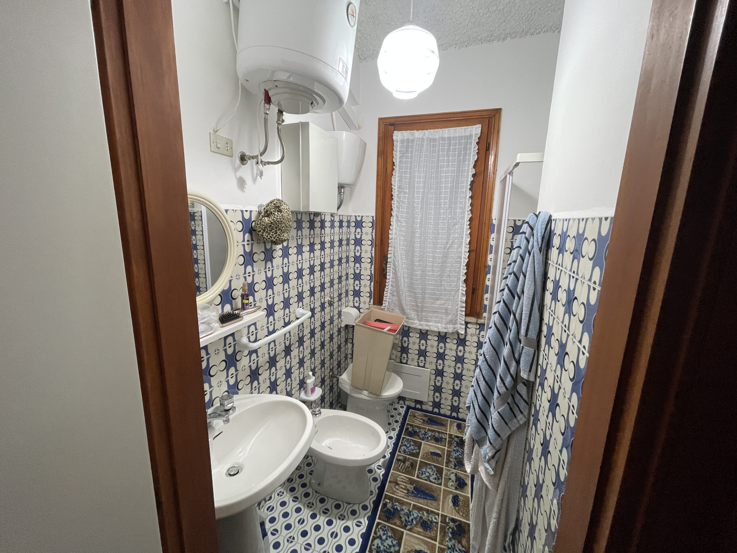 San Lucido housing with nearby airport.