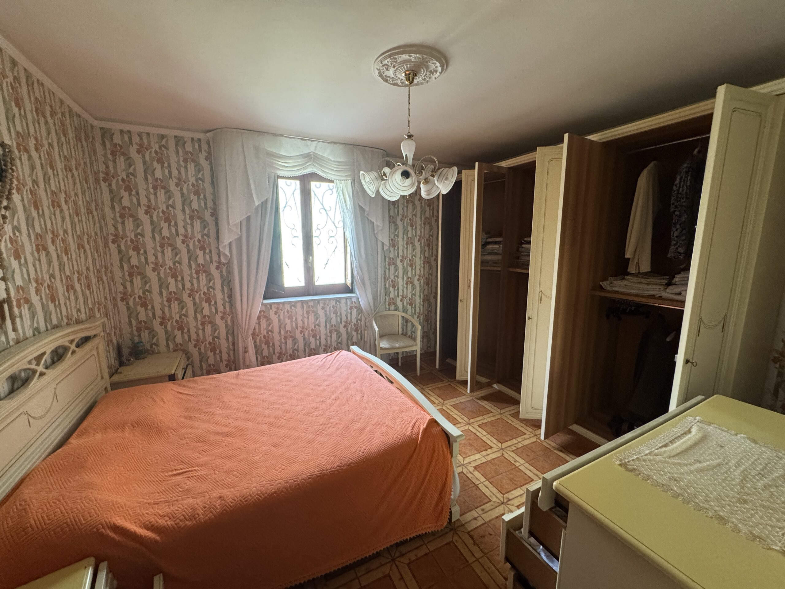 Large house in the middle of nature.