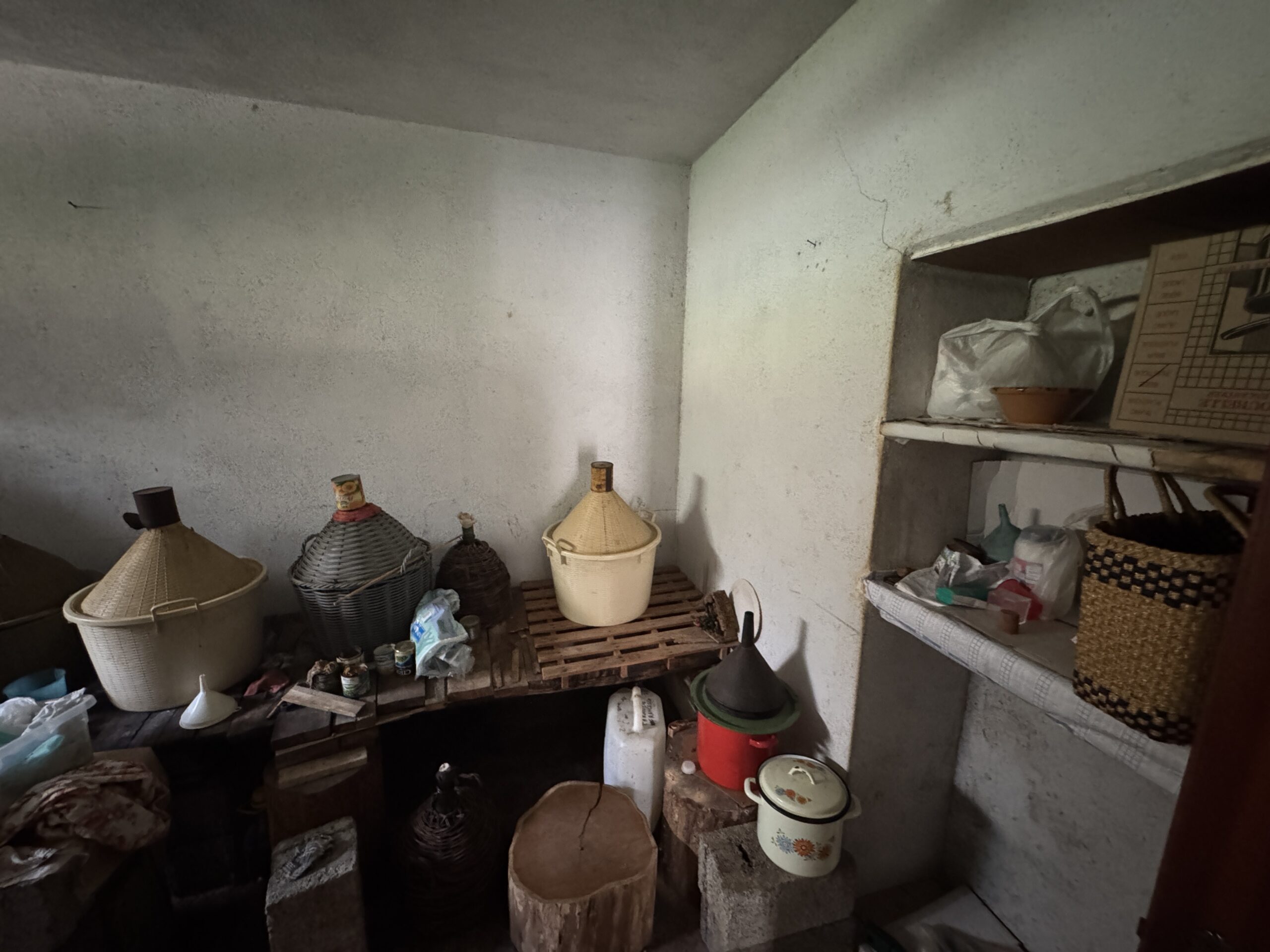 Large house in the middle of nature.