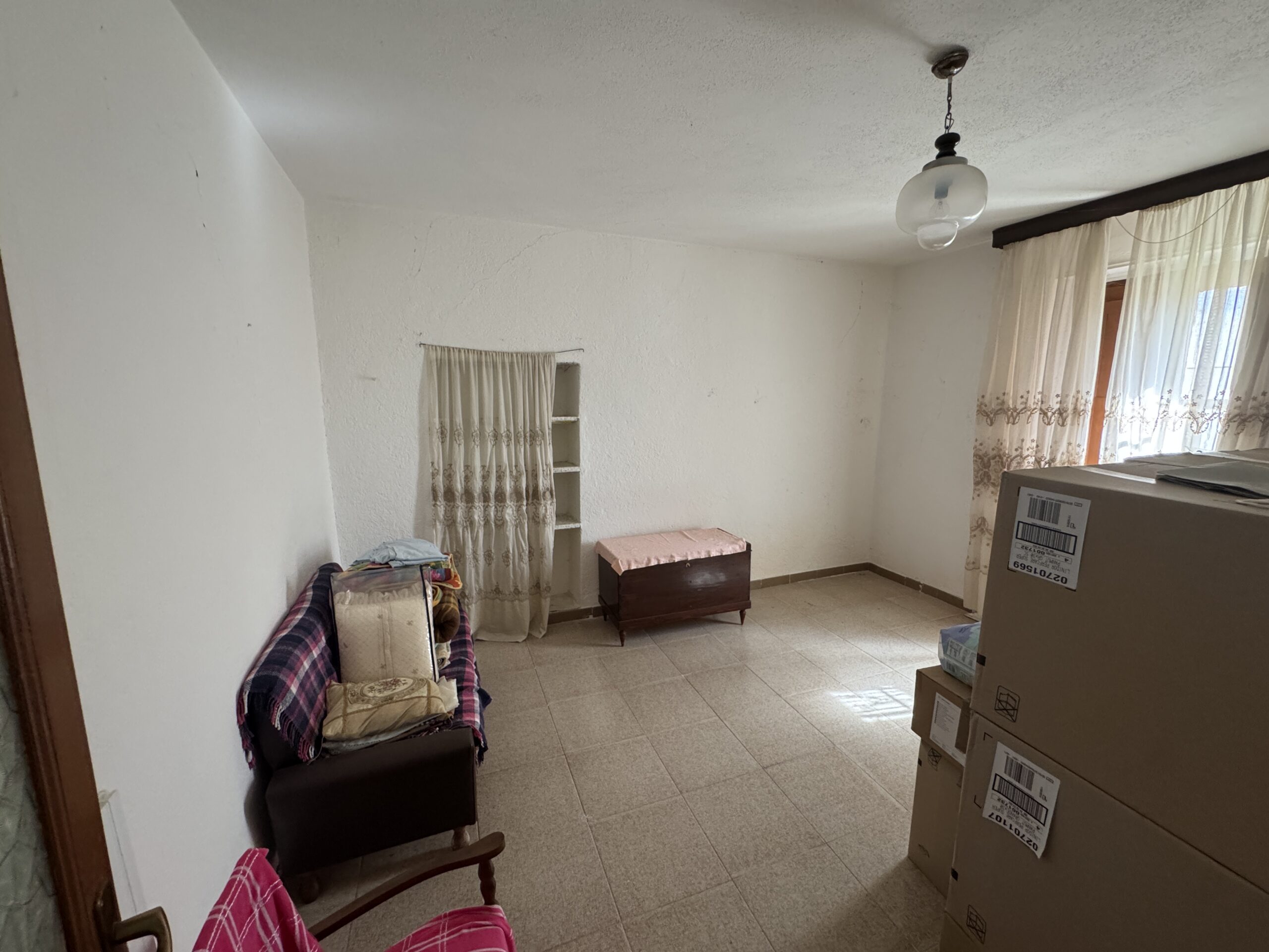 Large house in the middle of nature.