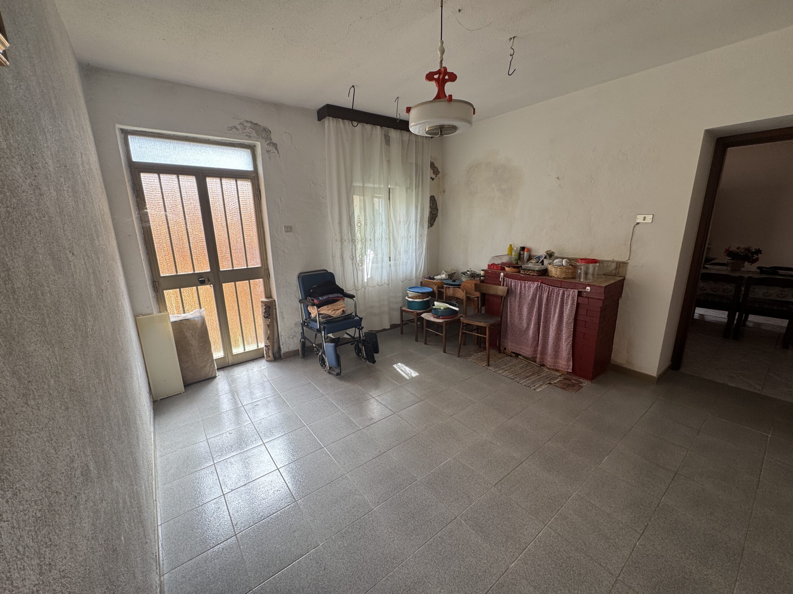 Large house in the middle of nature.