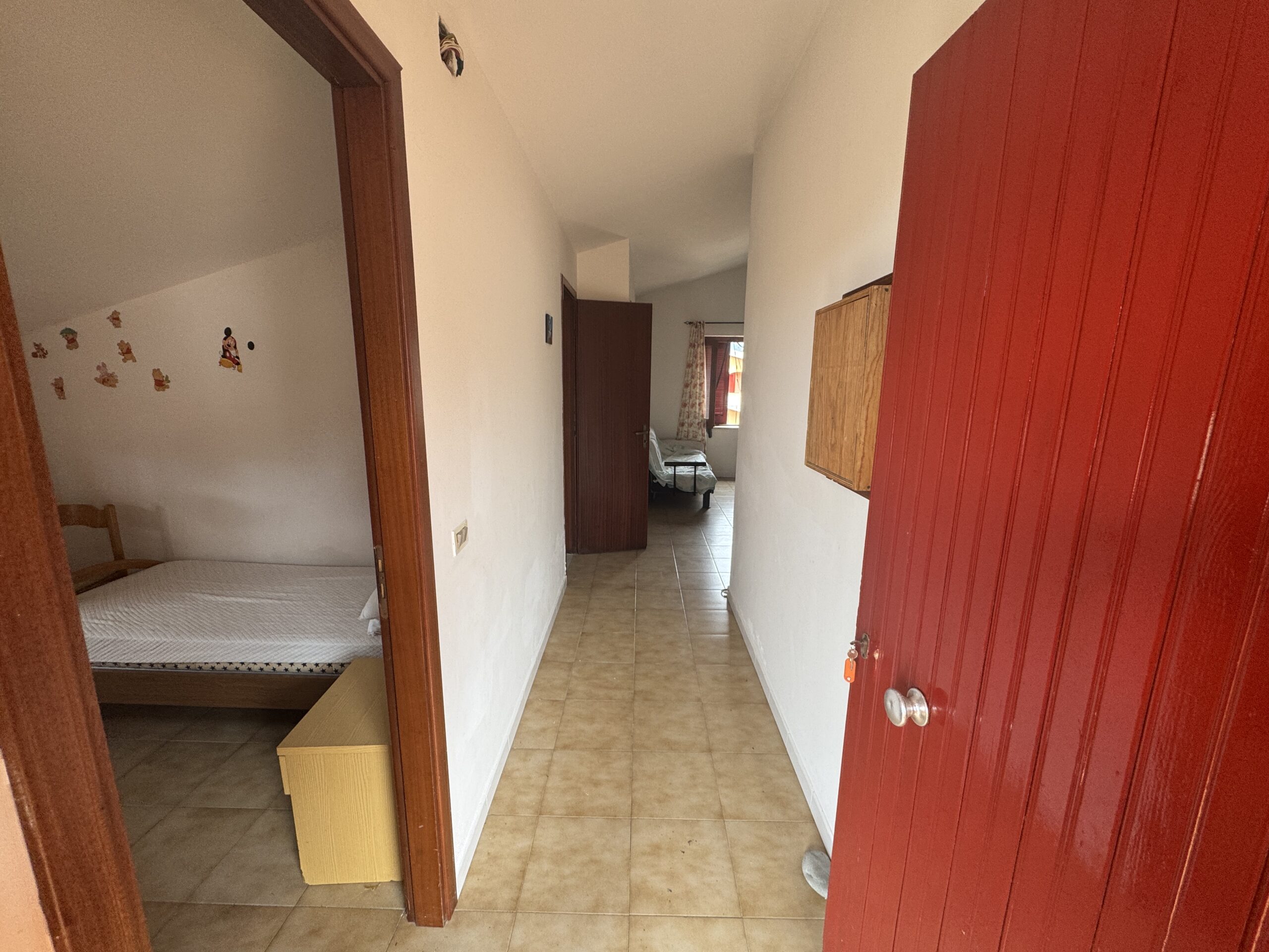 Comfortable apartment right by the sea, excellent investment