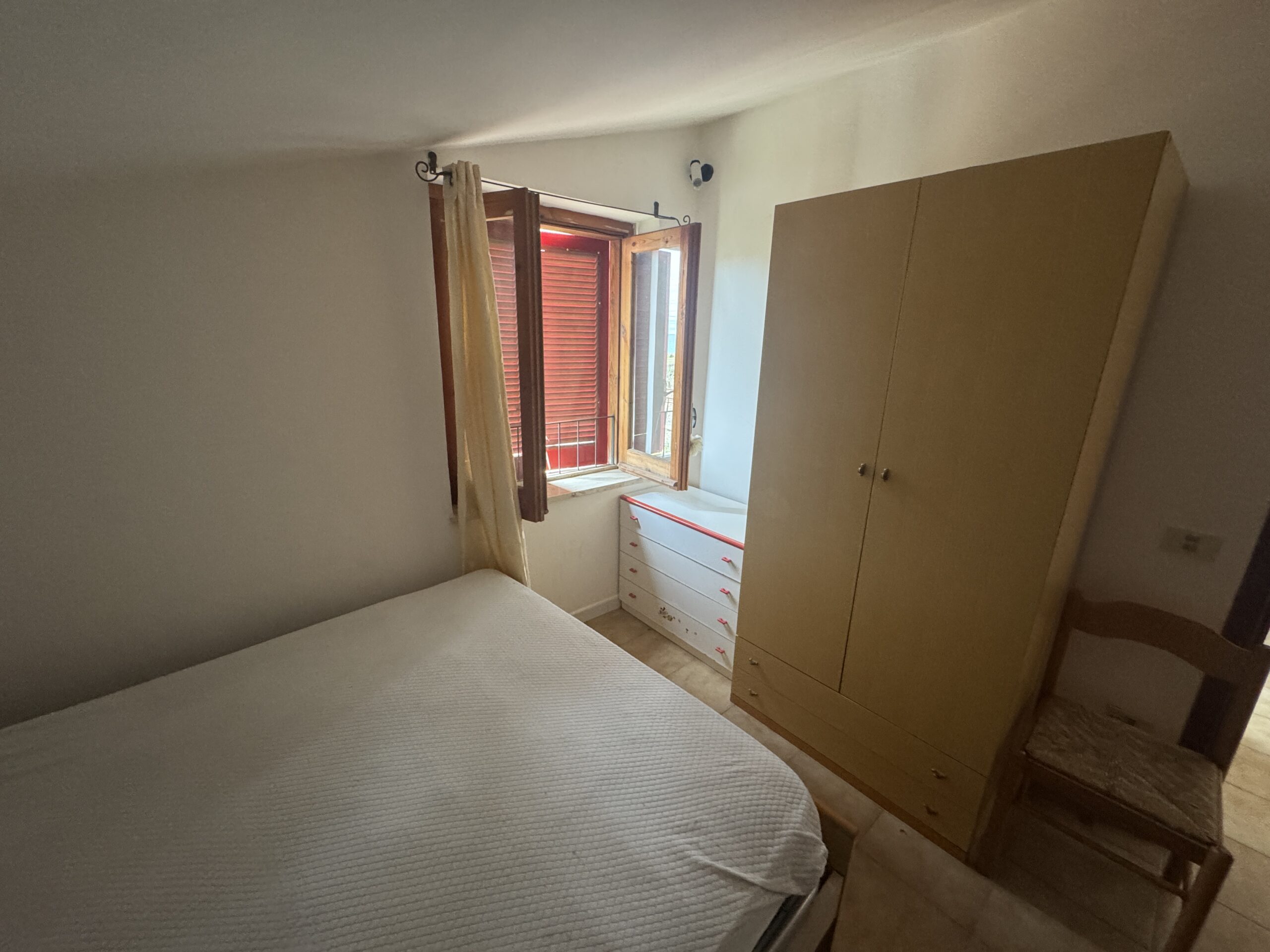 Comfortable apartment right by the sea, excellent investment