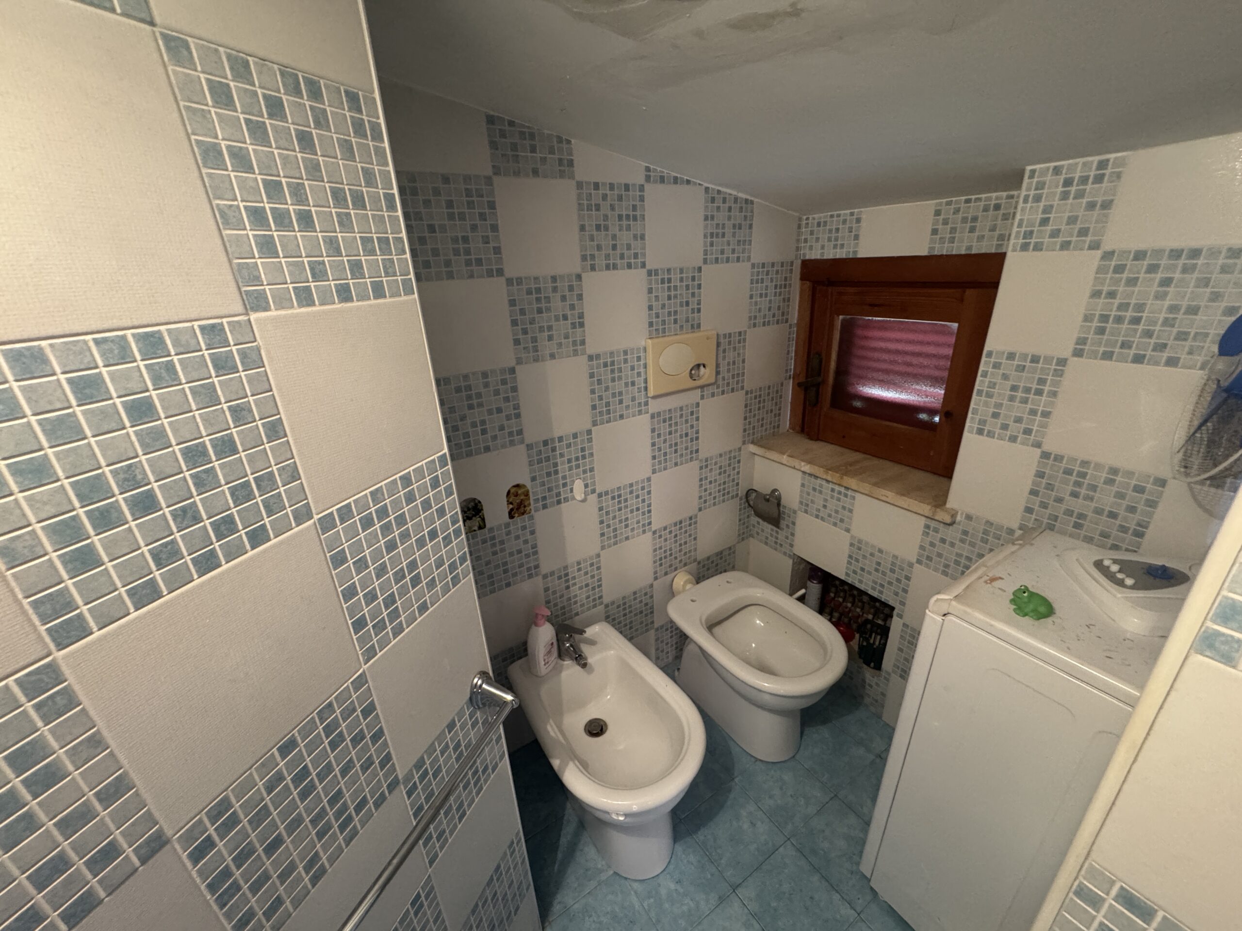 Apartment in Torremezzo di Falconara, 100 metres from the sea.