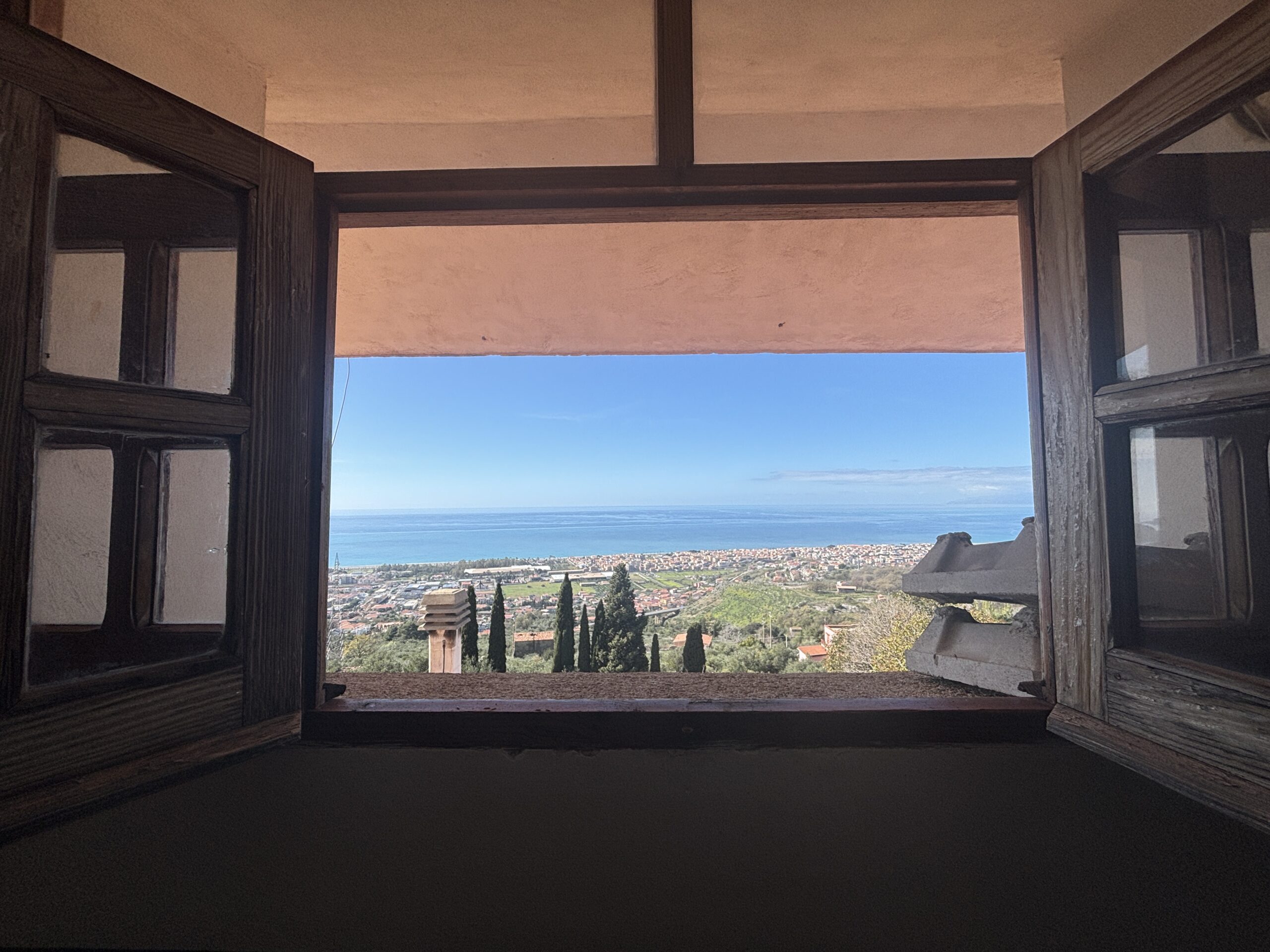 Villa a Praia a Mare con vista incredibile sul Mar Tirreno.