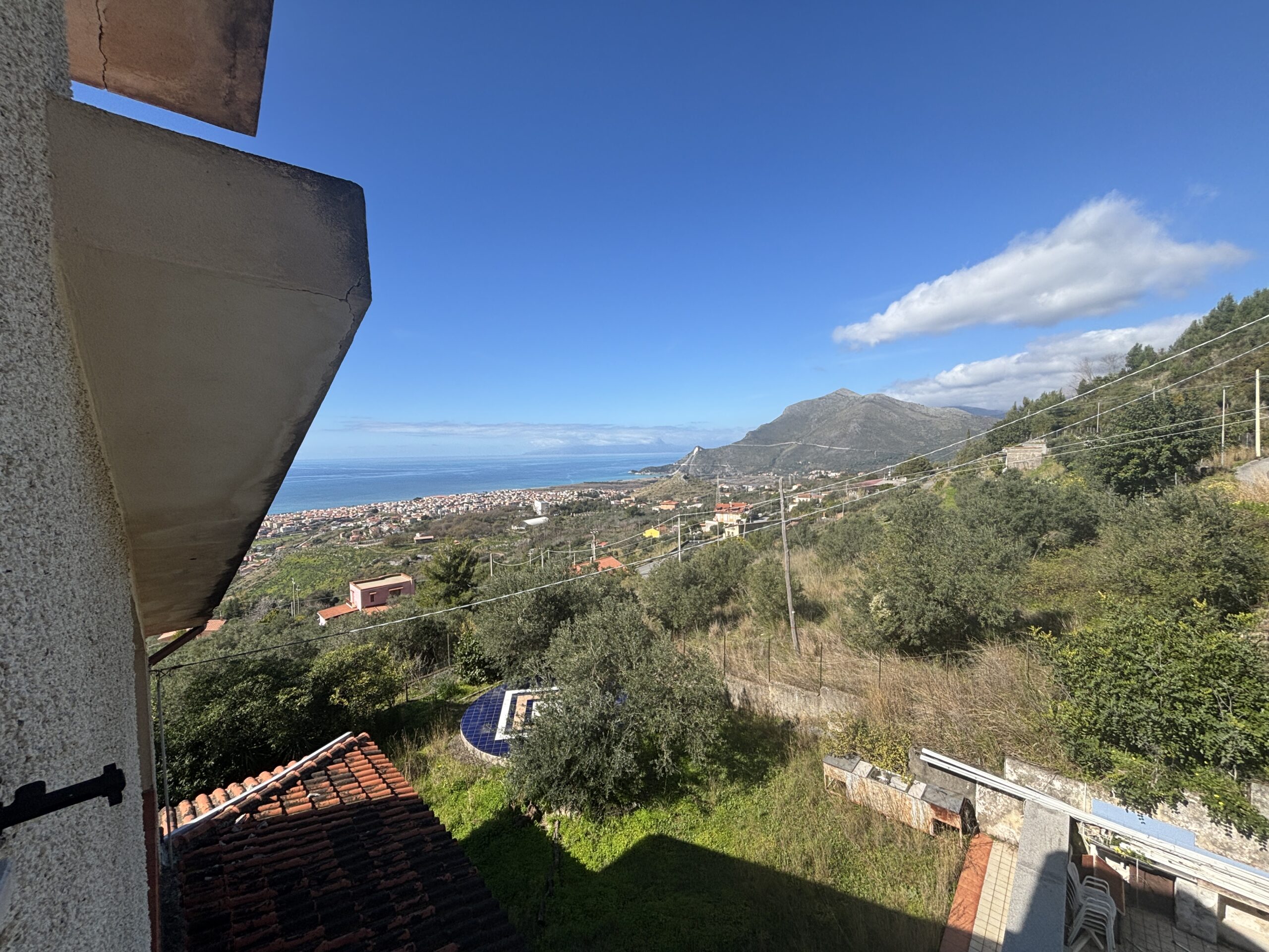 Villa a Praia a Mare con vista incredibile sul Mar Tirreno.