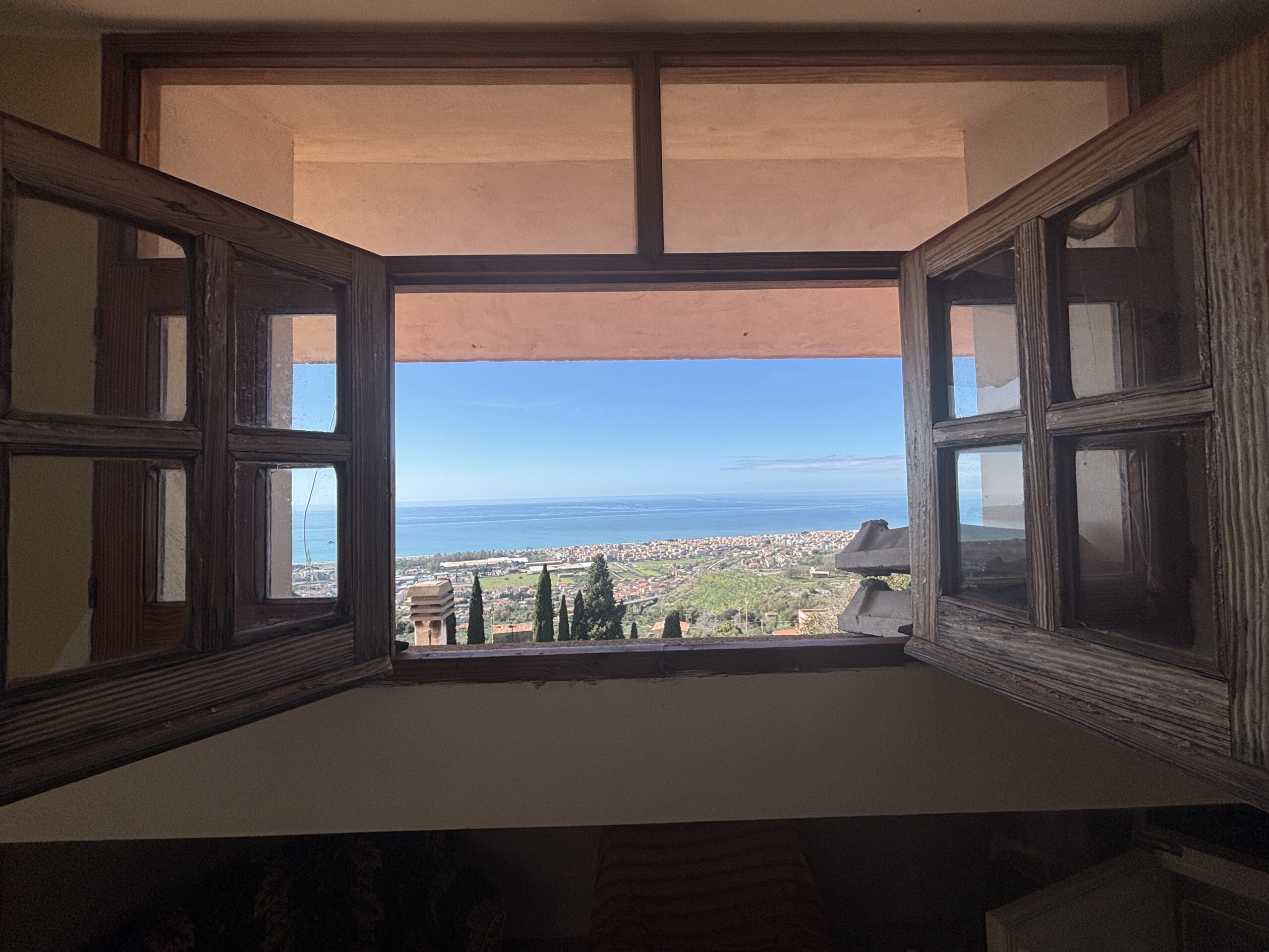 Villa a Praia a Mare con vista incredibile sul Mar Tirreno.