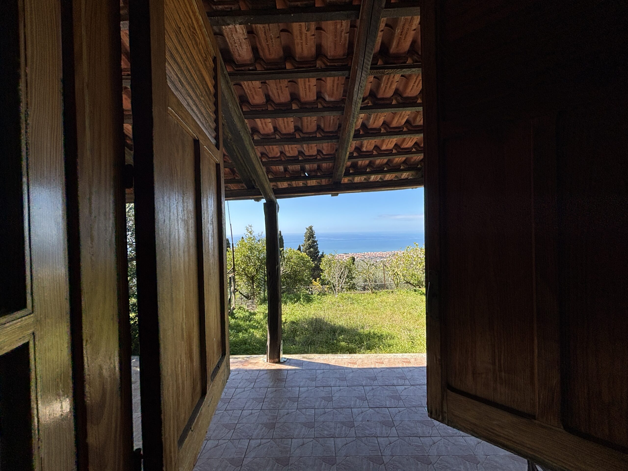 Villa a Praia a Mare con vista incredibile sul Mar Tirreno.