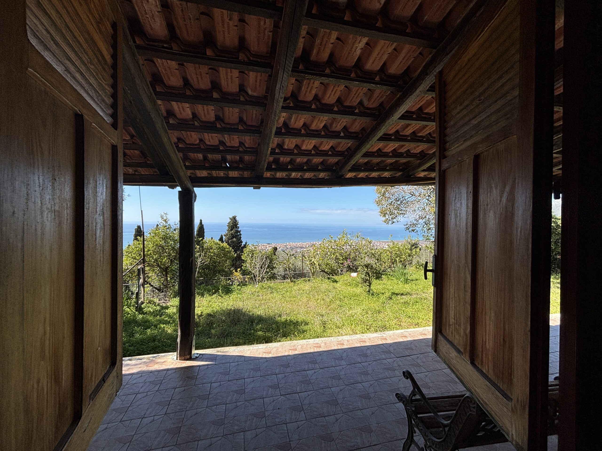 Villa a Praia a Mare con vista incredibile sul Mar Tirreno.