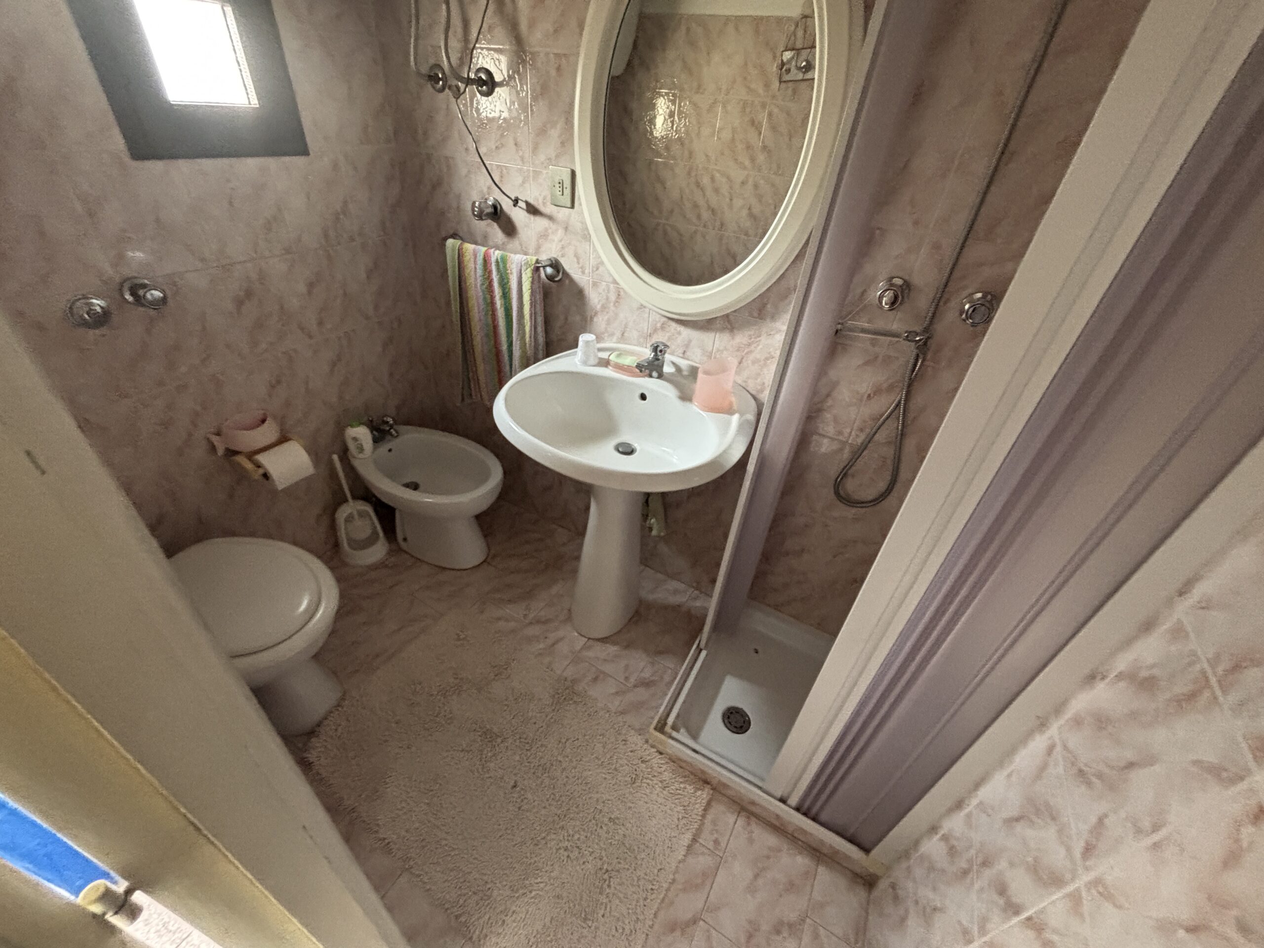 Large house in the historic centre of Bonifati.