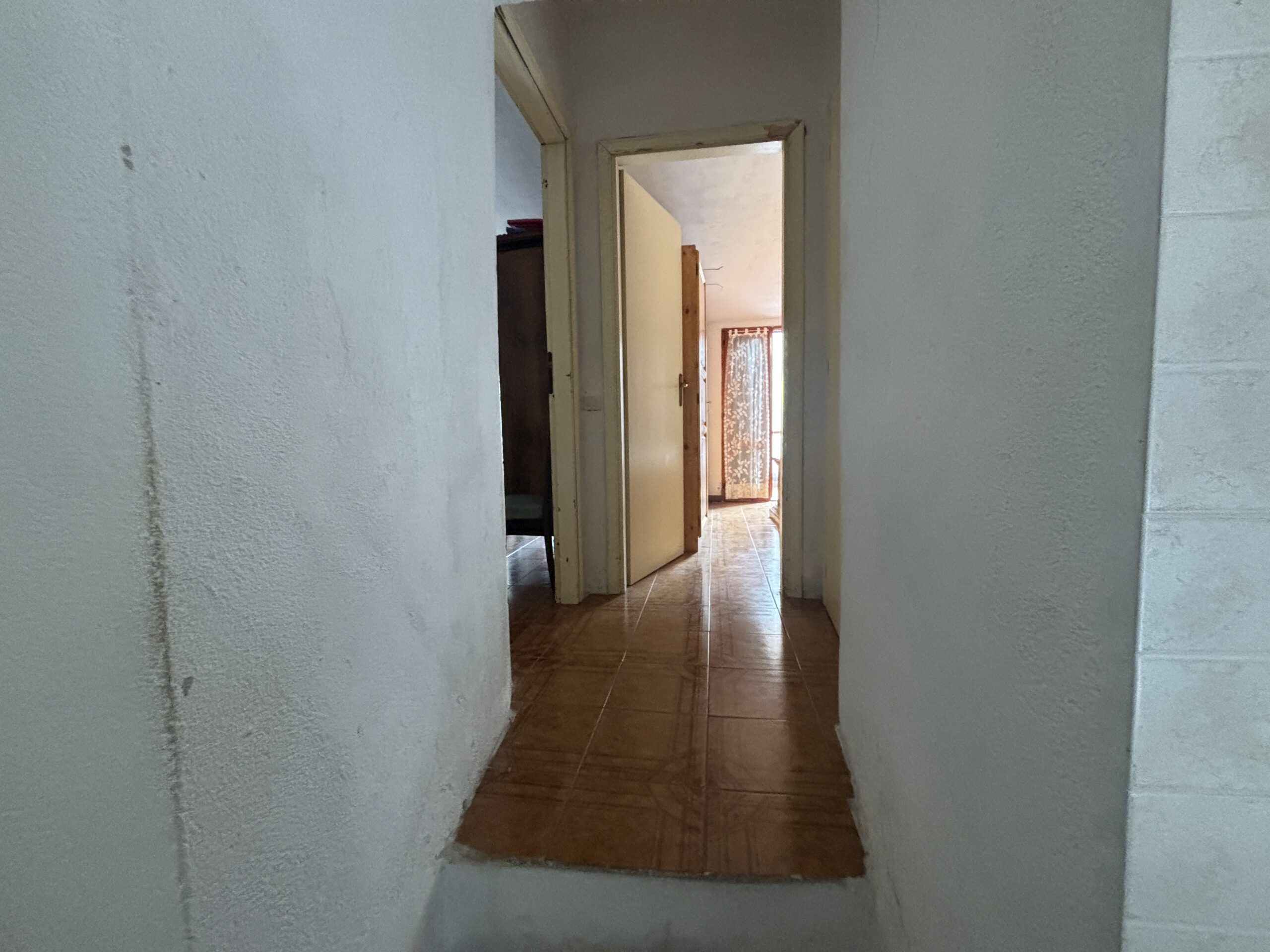 Large house in the historic centre of Bonifati.