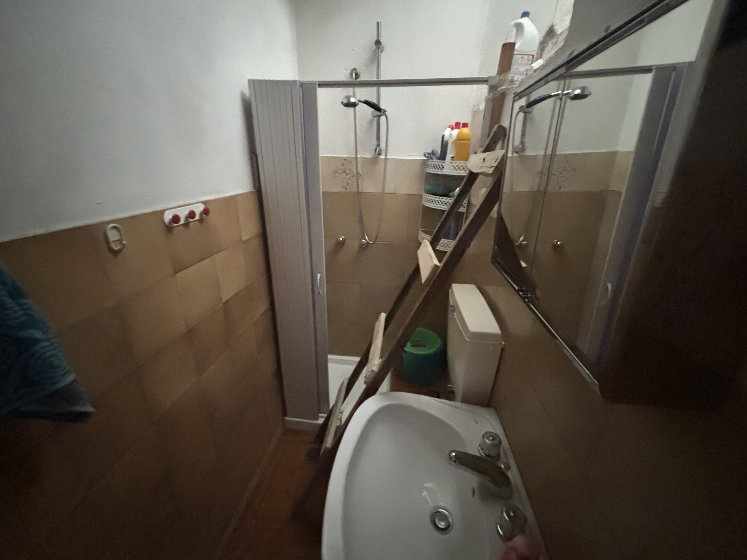 Large house in the historic centre of Bonifati.