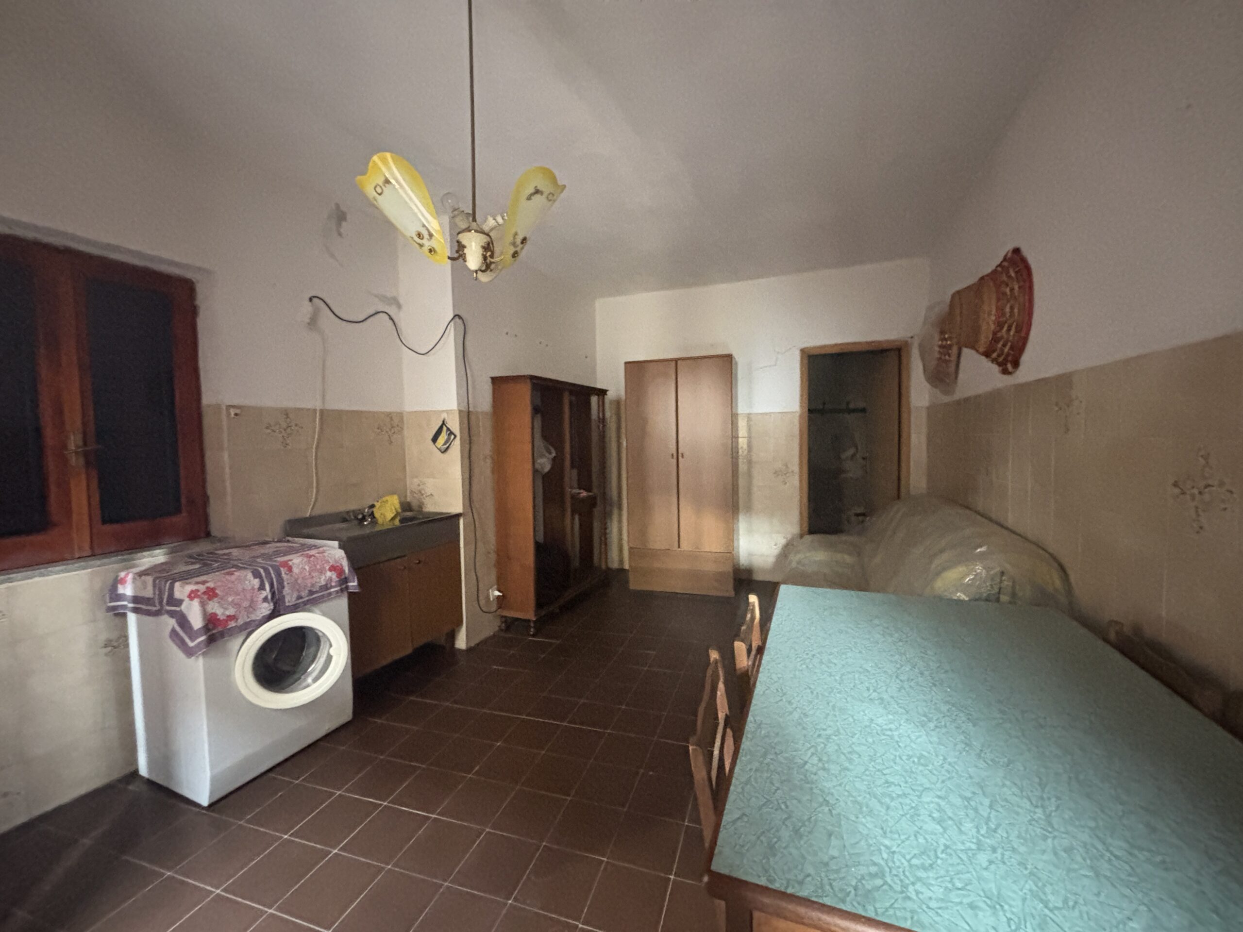 Large house in the historic centre of Bonifati.