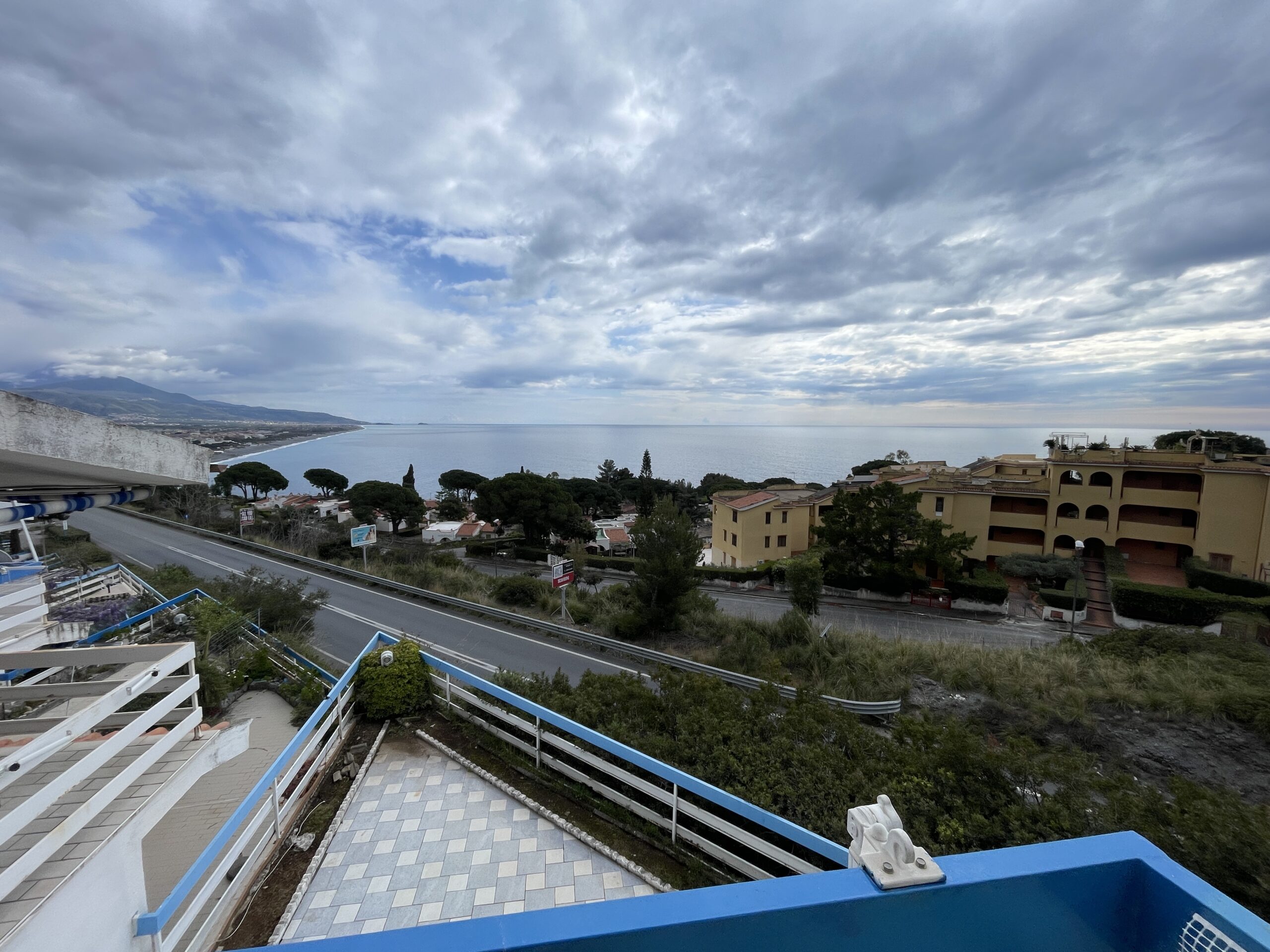Apartment with a view of Policastro Bay