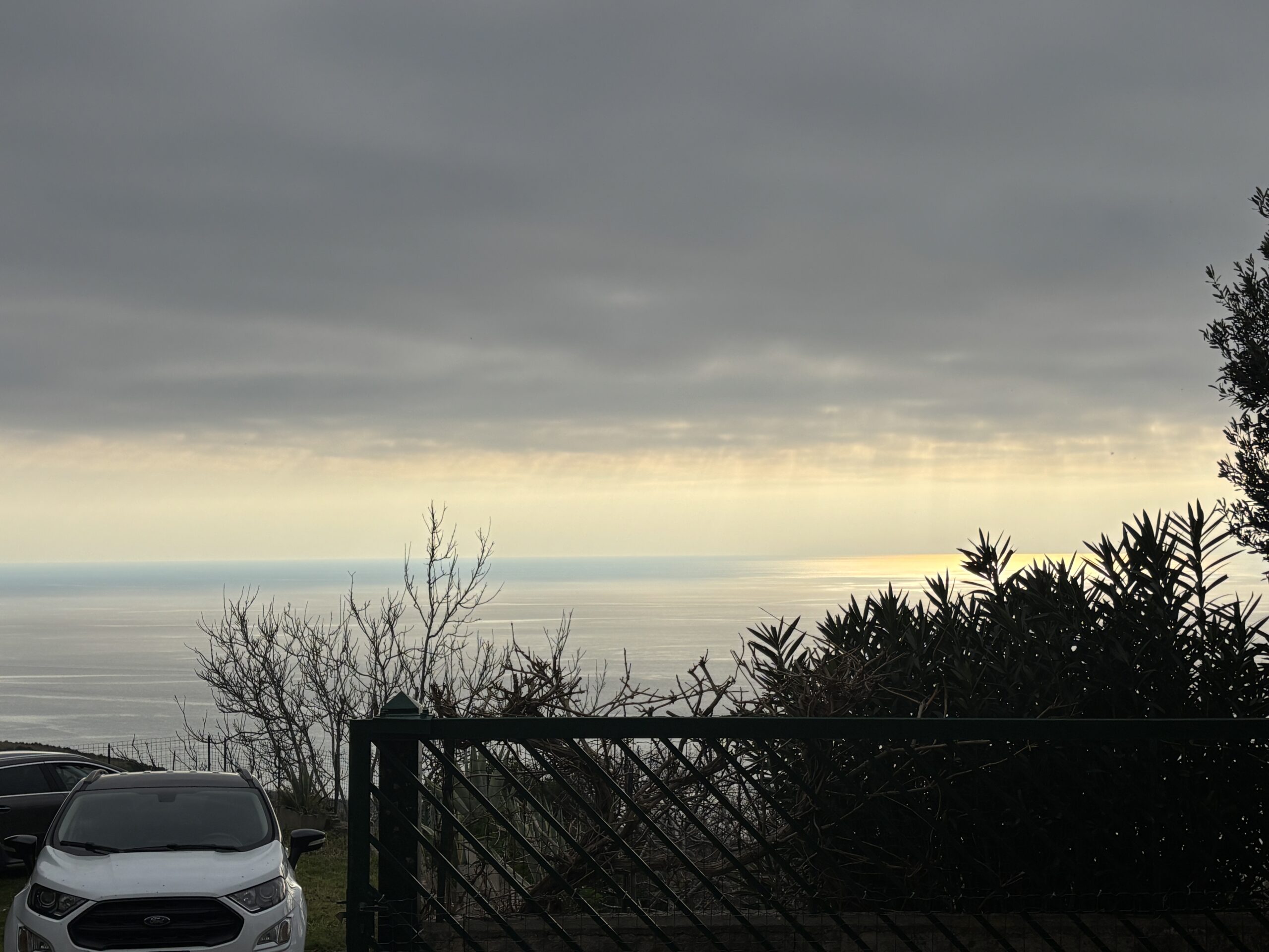 Fantastic property with views of the Tyrrhenian Sea