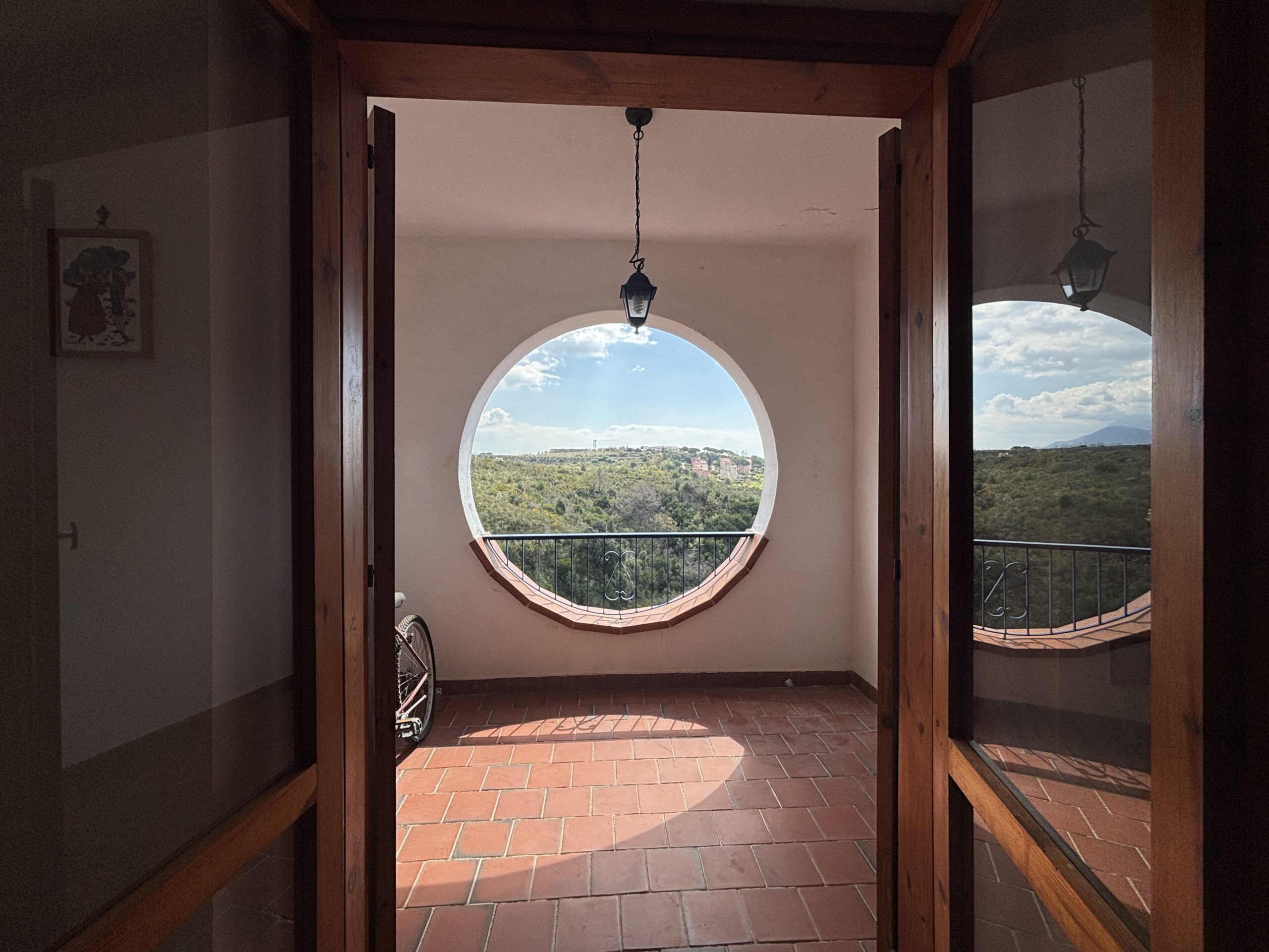 Bright house with sea view