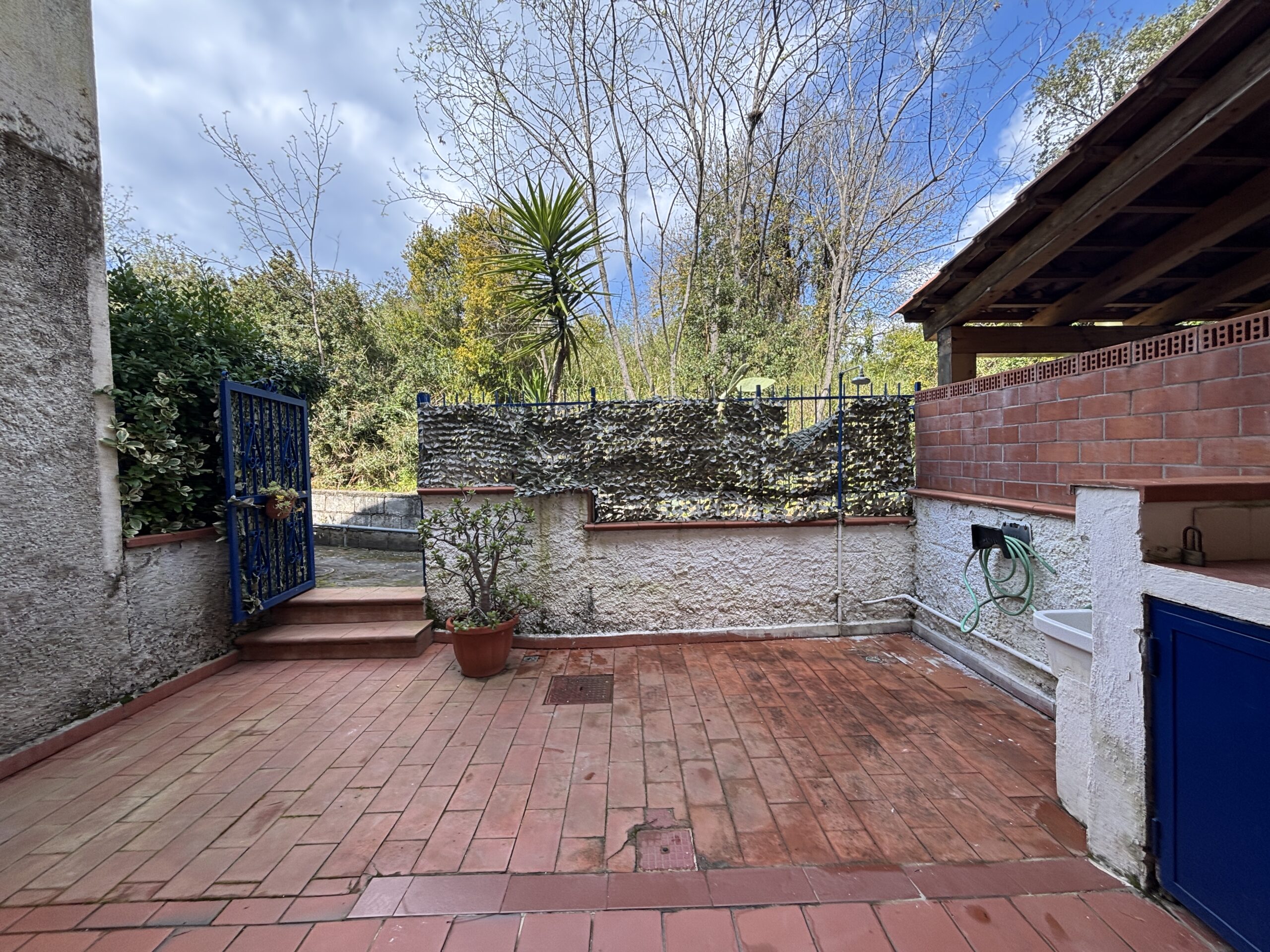 Bright house with sea view