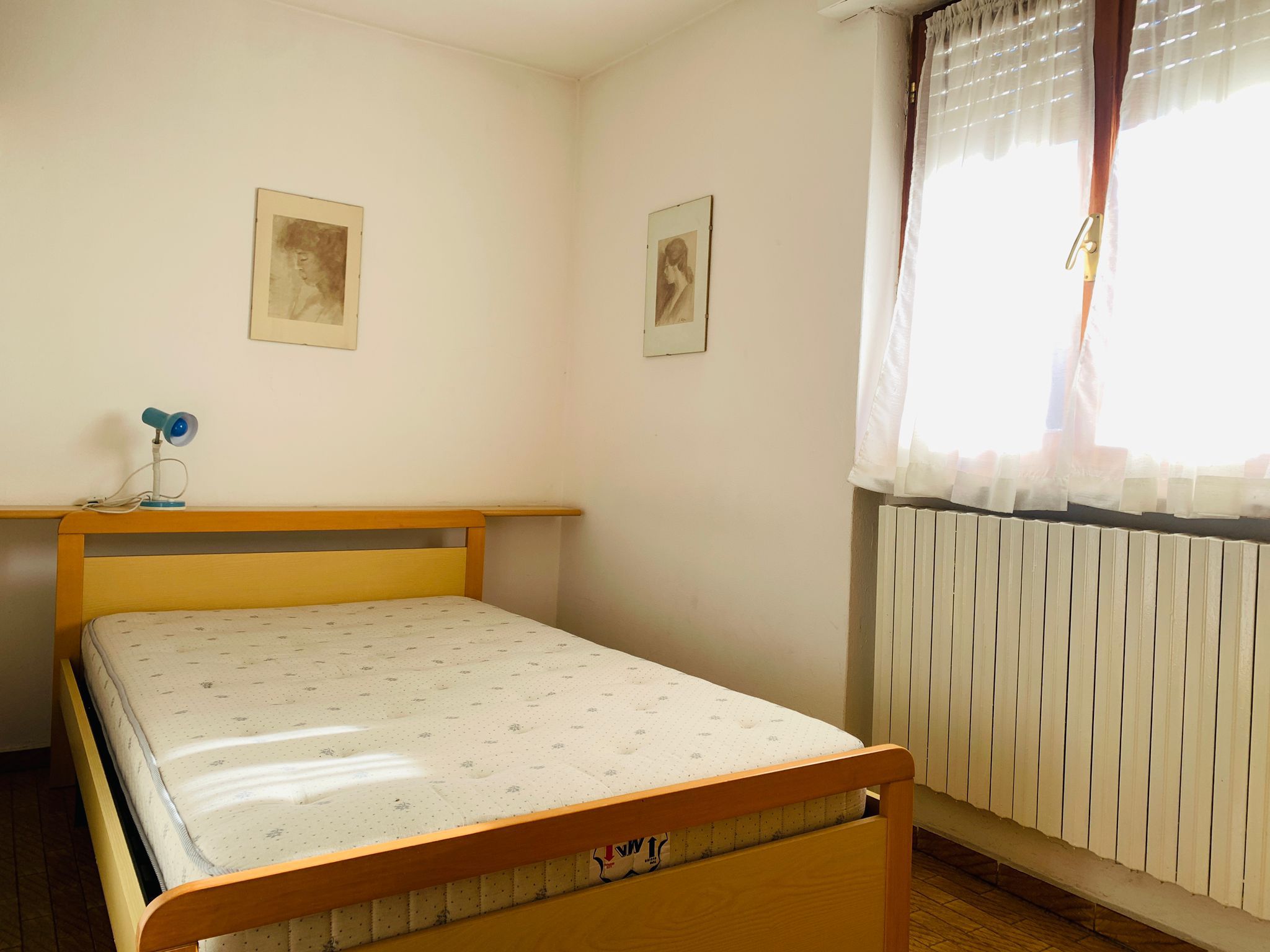 Detached house with a lake view