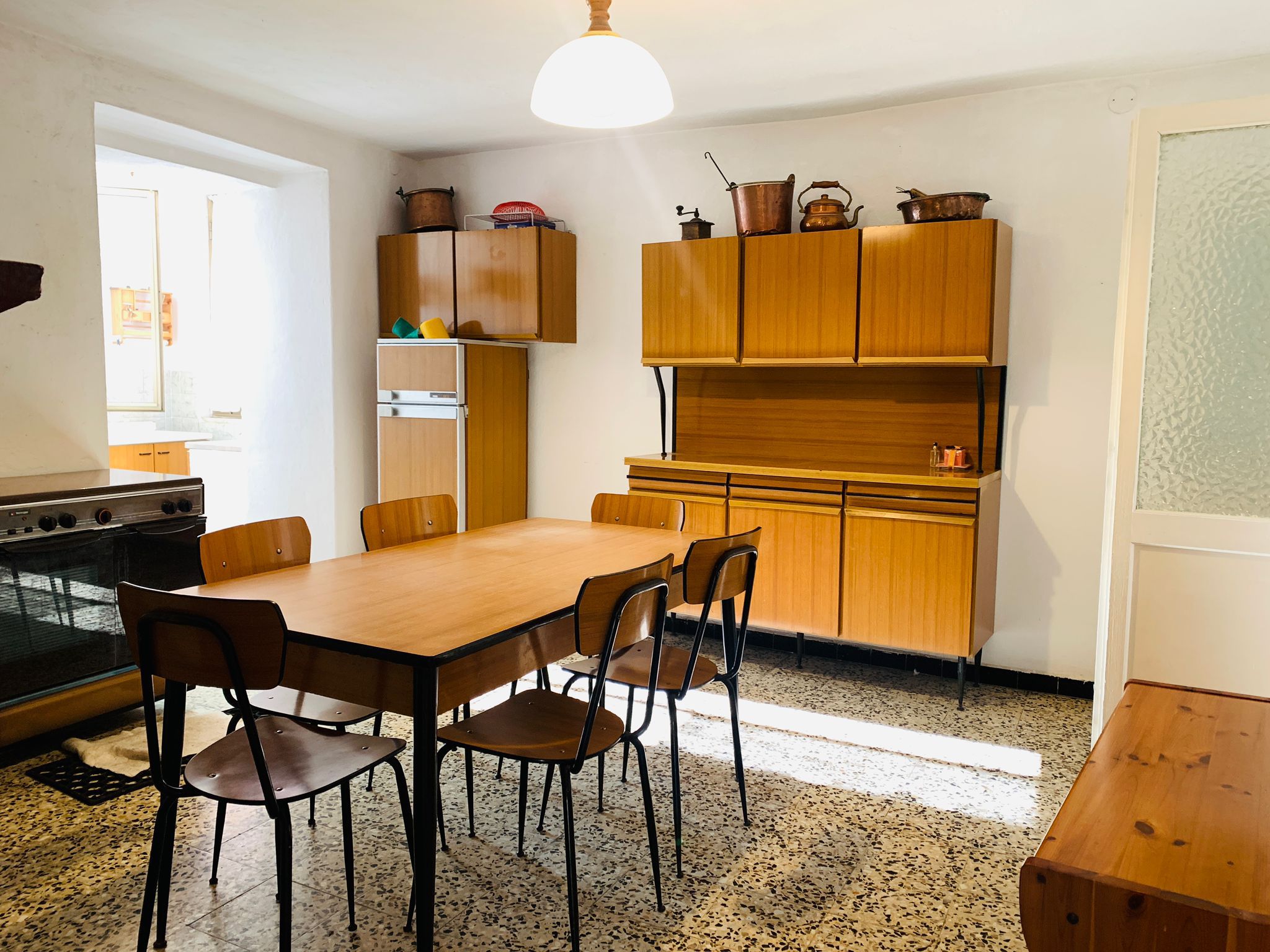 Detached house with a lake view