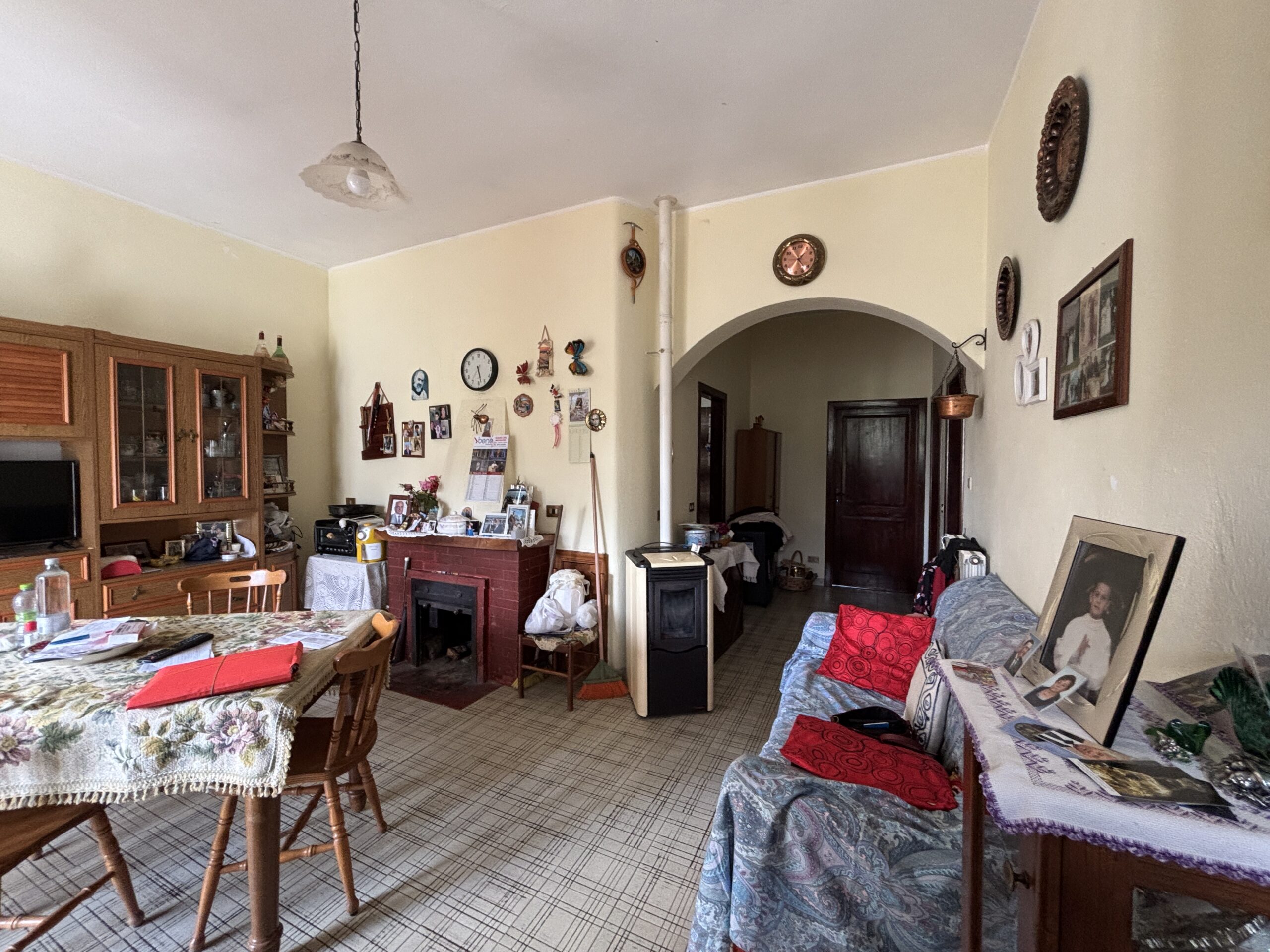 Appartamento con terrazza e vista sulle montagne a Rivello