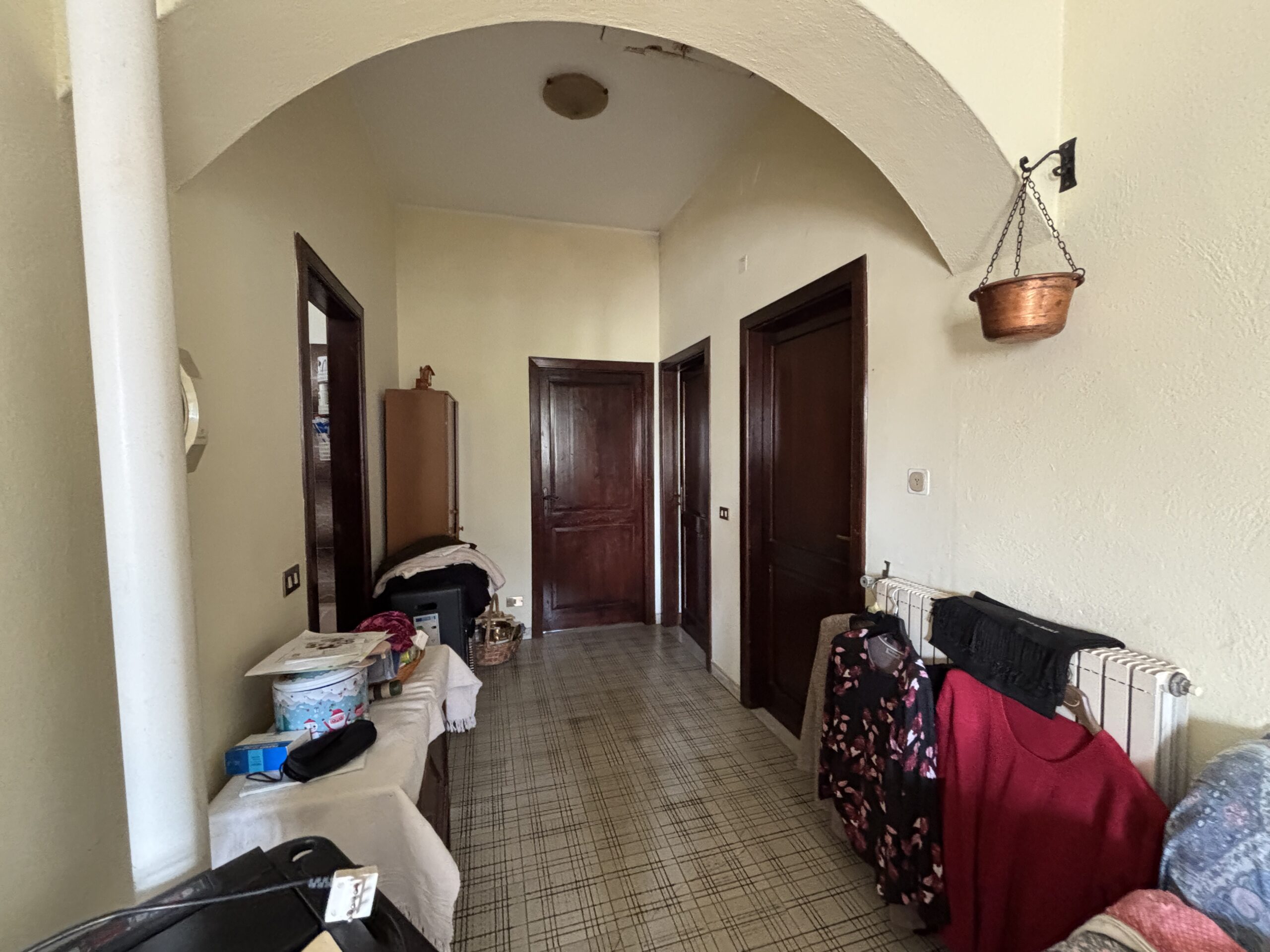 Appartamento con terrazza e vista sulle montagne a Rivello