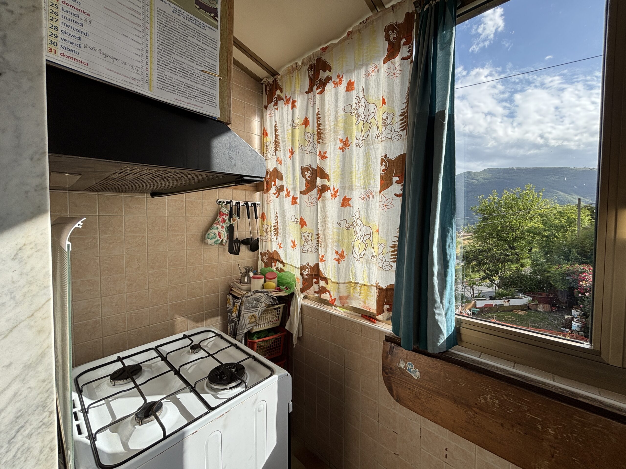Appartamento con terrazza e vista sulle montagne a Rivello