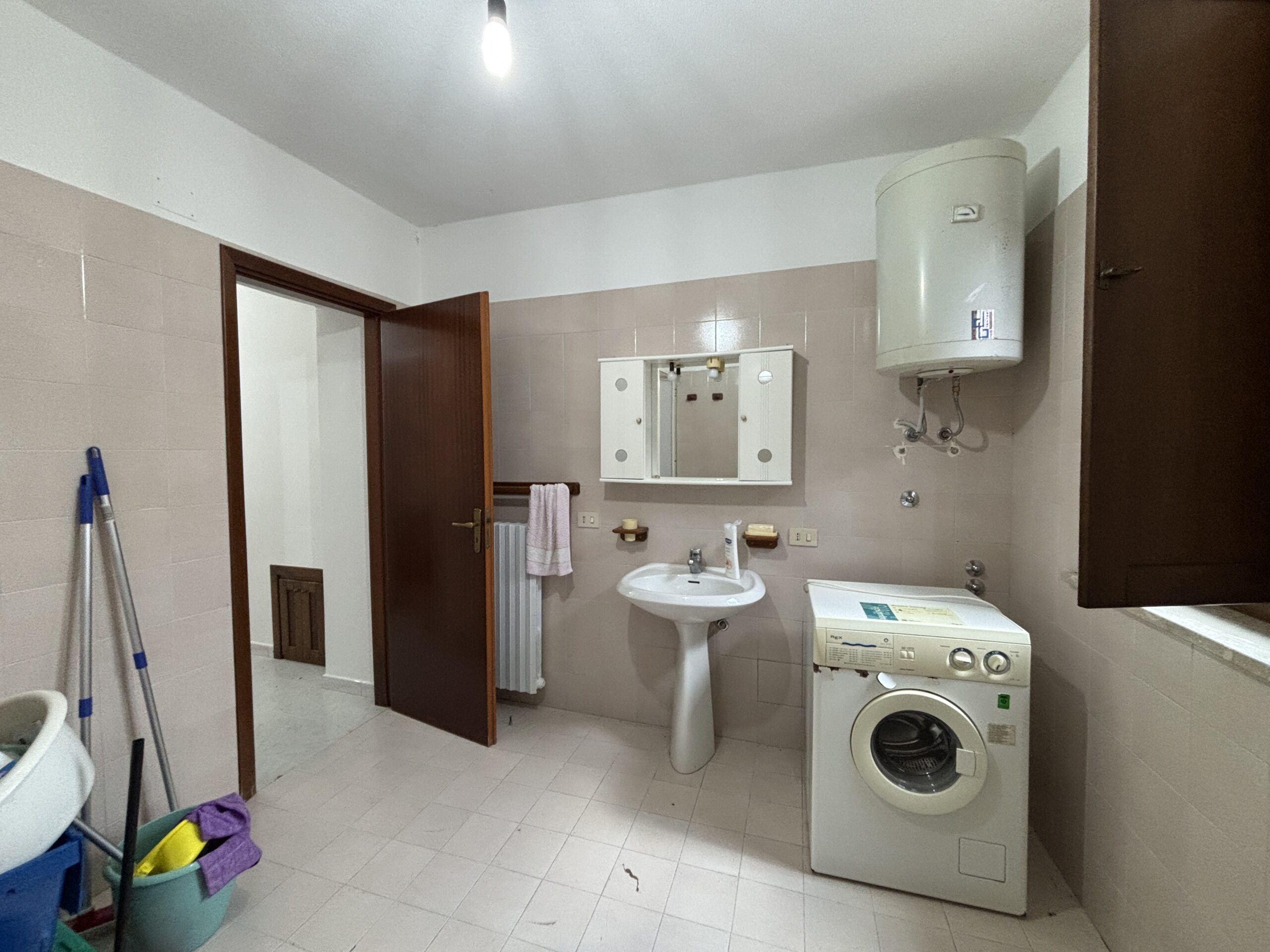 Ampia casa già pronta a Galdo, con garage