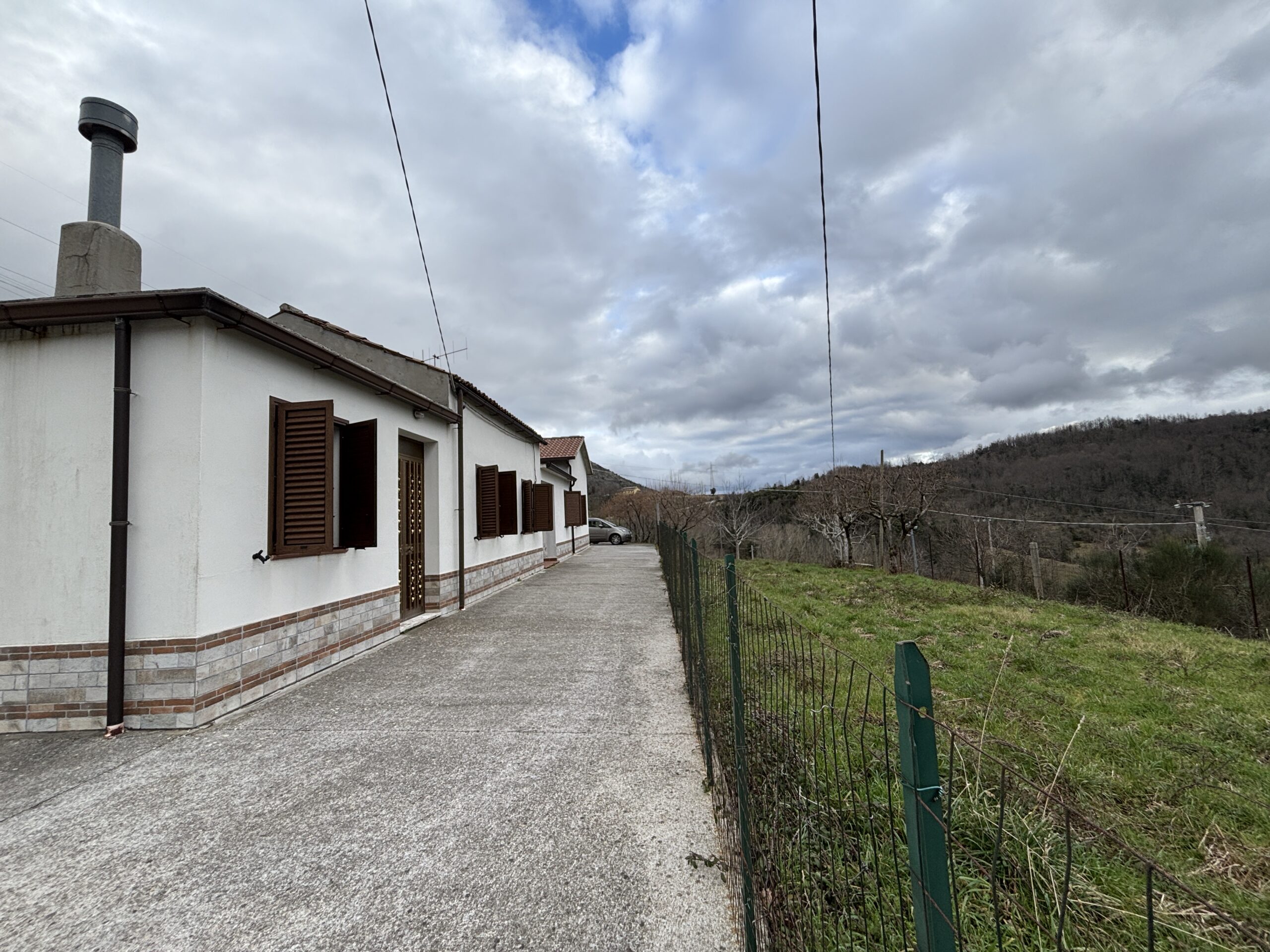 Ampia casa già pronta a Galdo, con garage