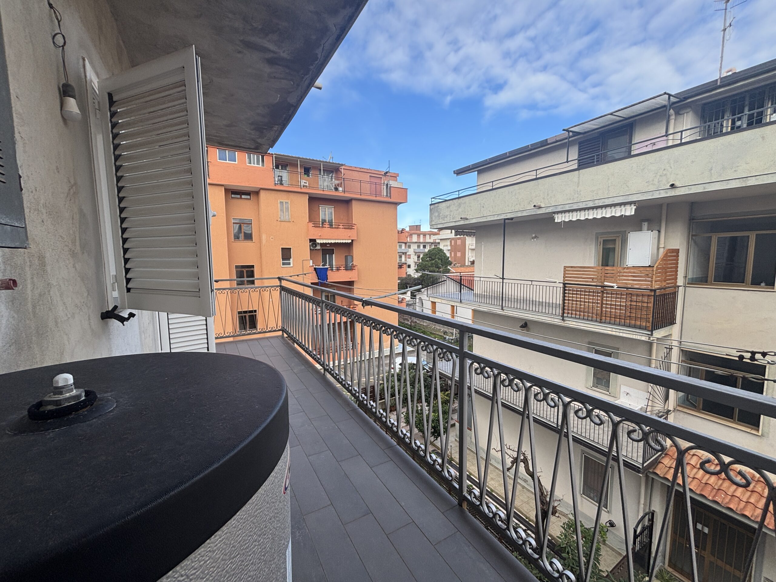 A fully equipped flat, ready to move into