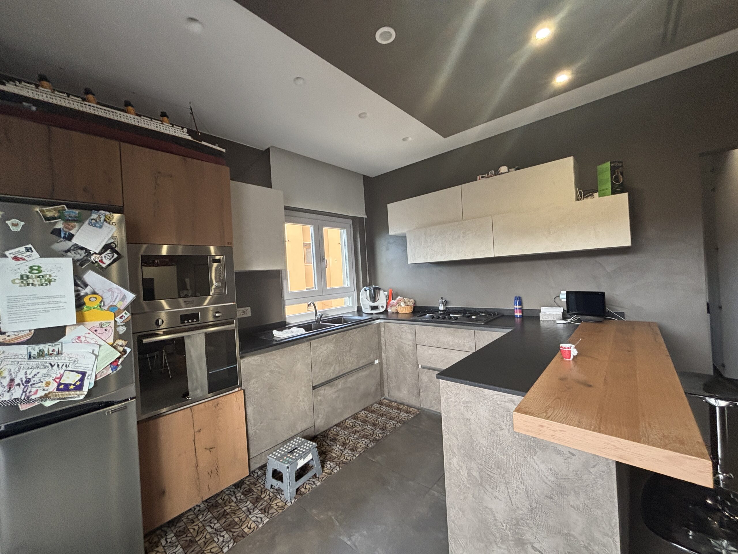 A fully equipped flat, ready to move into