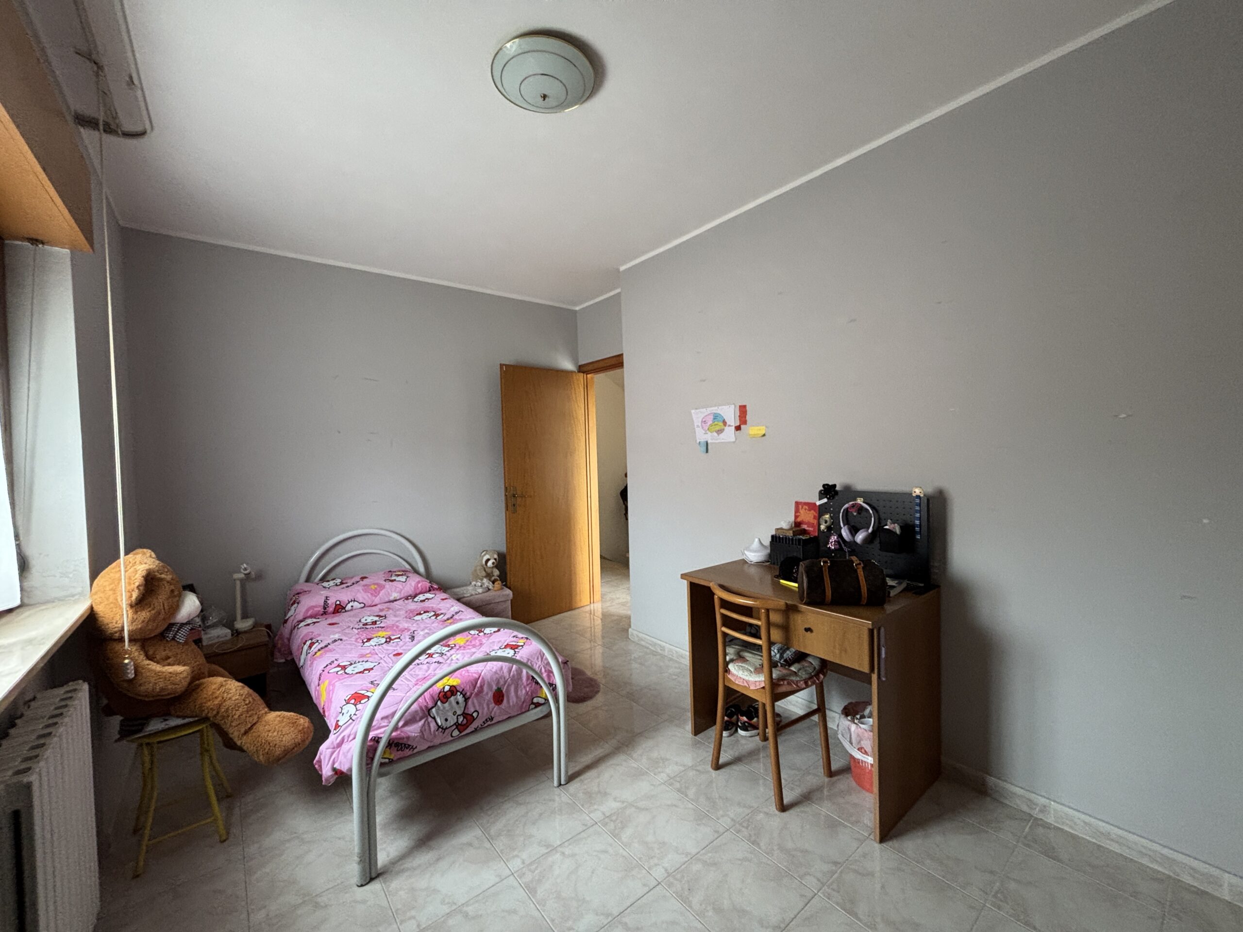 Ampia proprietà, con giardino e arredi di alta qualità