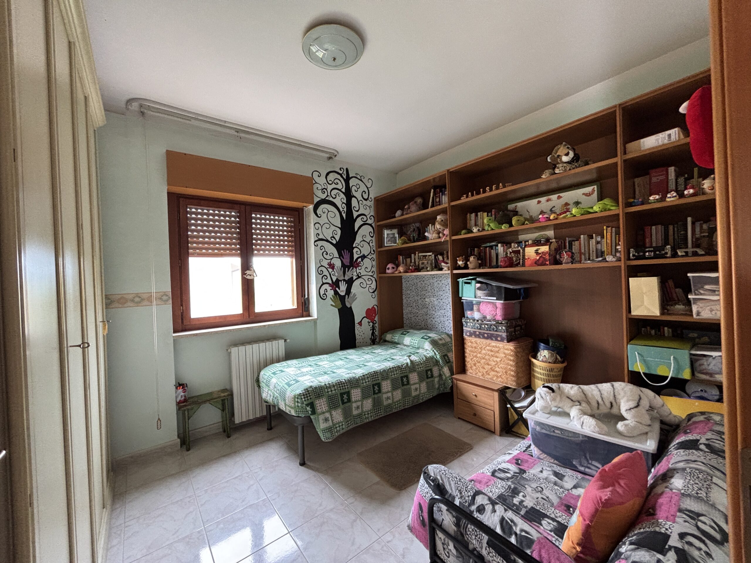 Ampia proprietà, con giardino e arredi di alta qualità