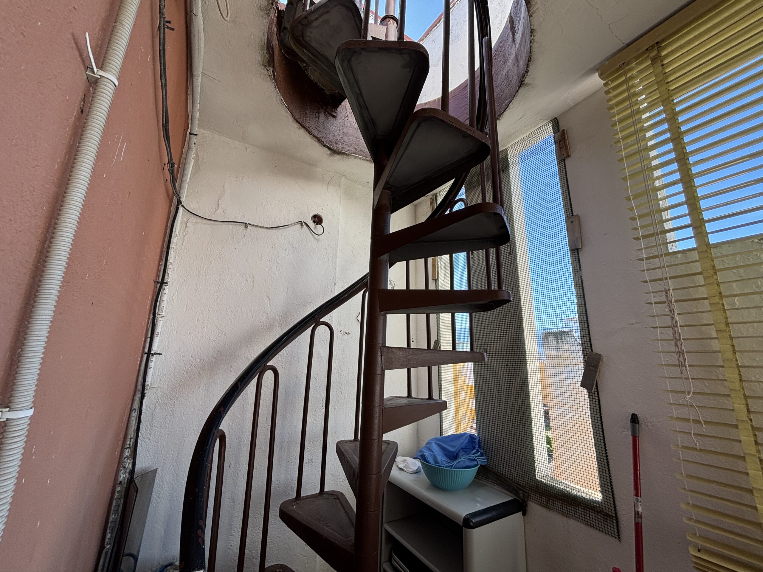 A flat on the third floor with a fantastic terrace