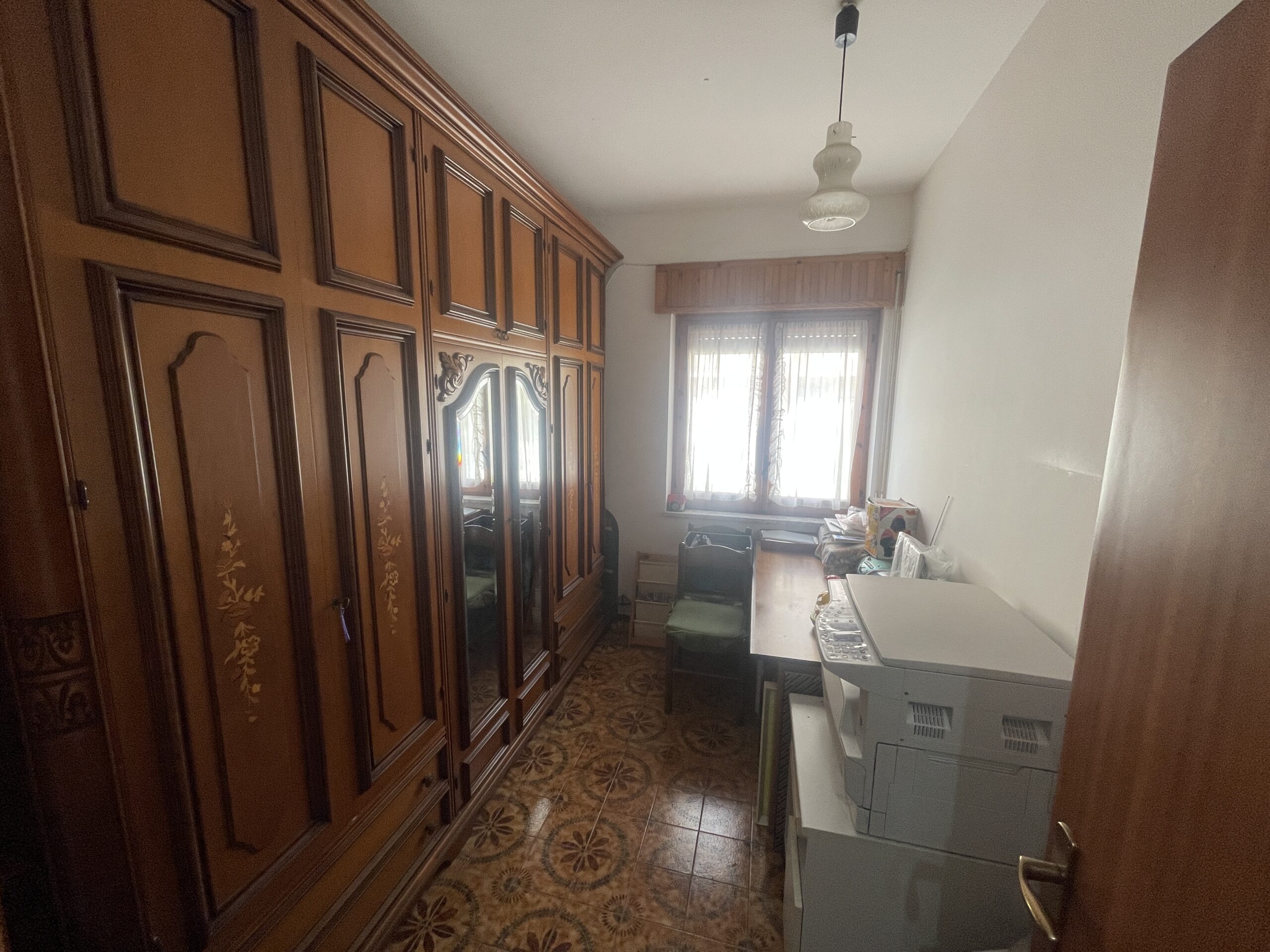 A spacious flat with a balcony overlooking the sea and a large terrace