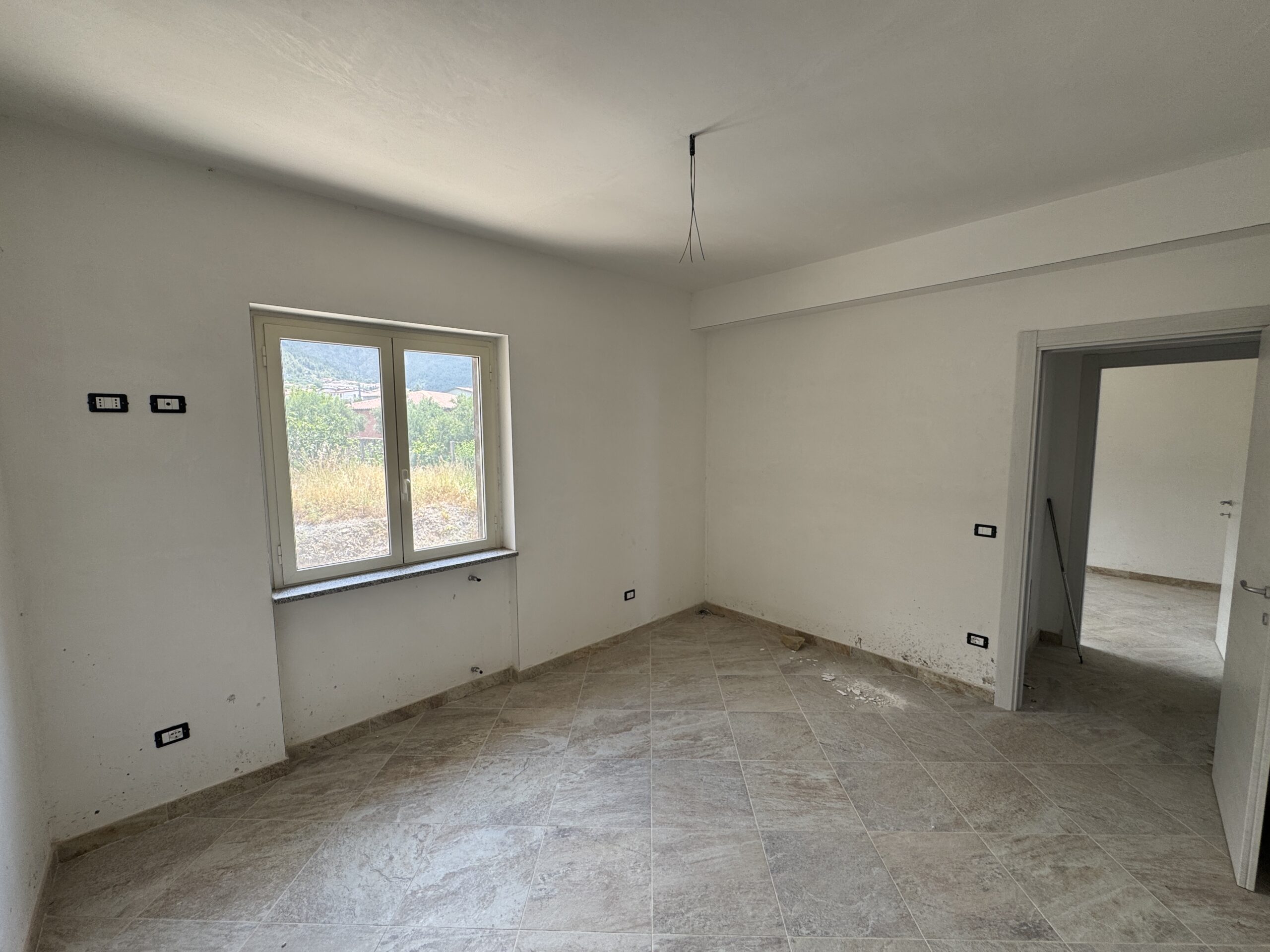 A flat with a view of the Tyrrhenian Sea and the island of Dino