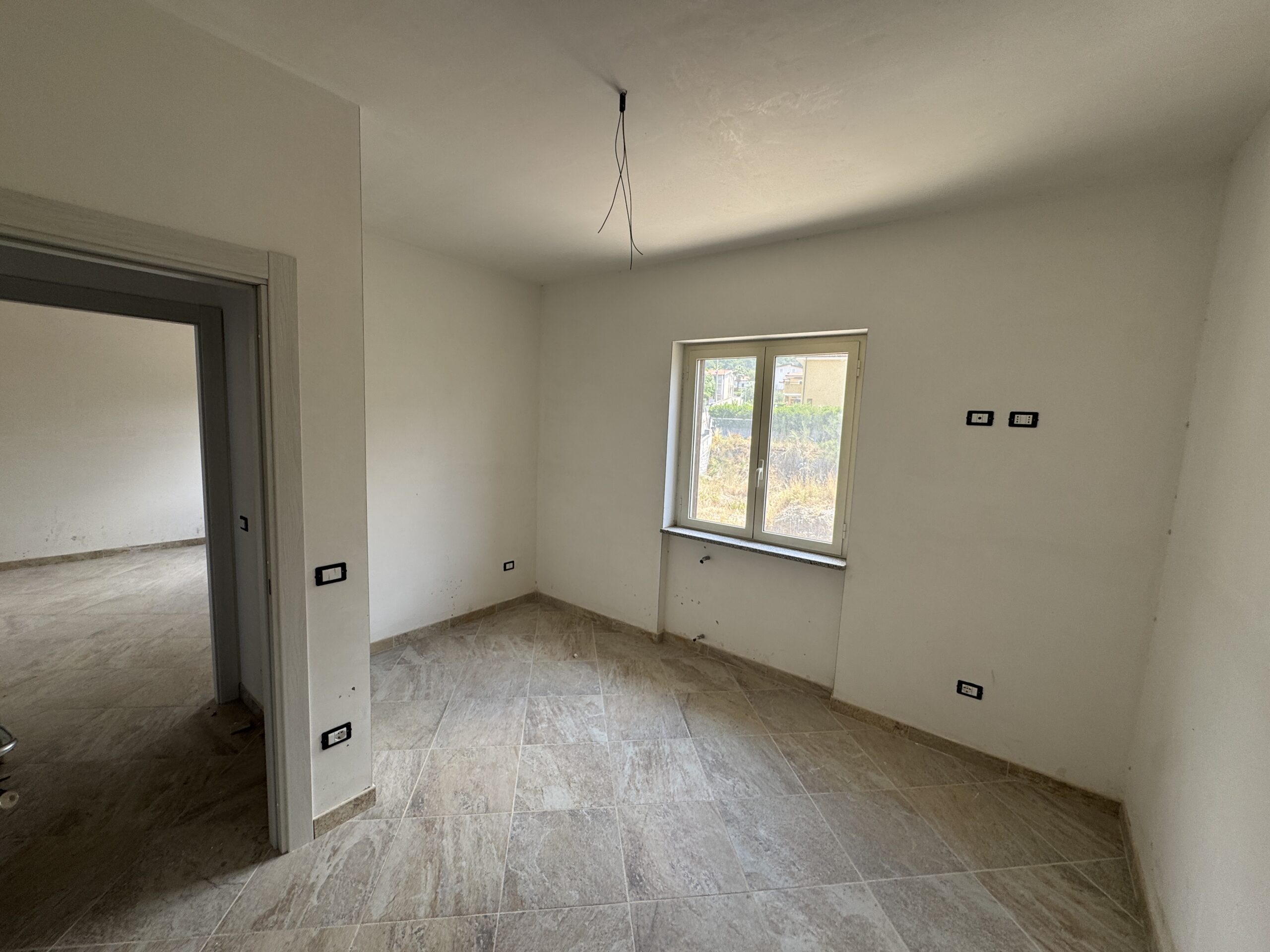 A flat with a view of the Tyrrhenian Sea and the island of Dino