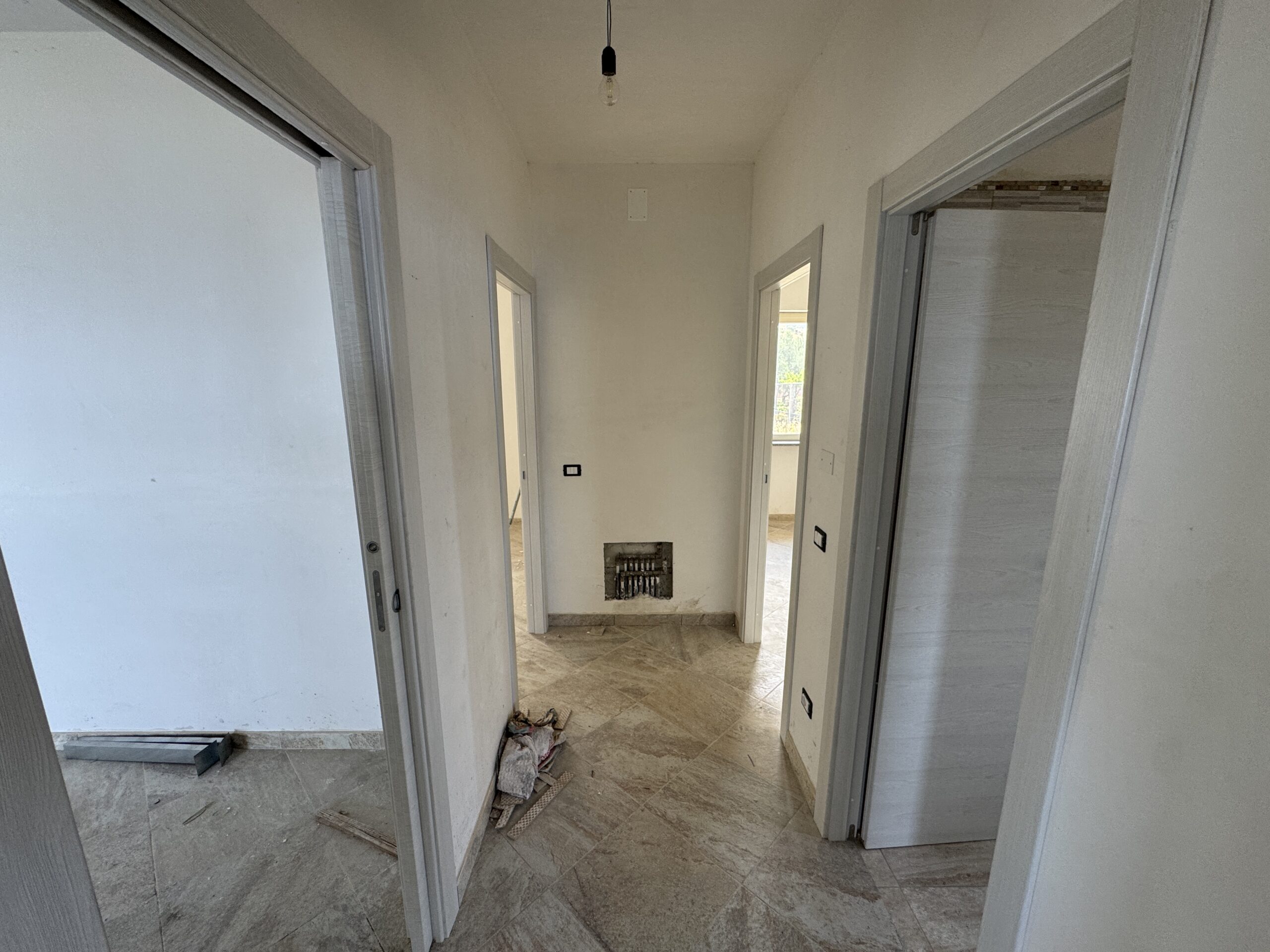 A flat with a view of the Tyrrhenian Sea and the island of Dino