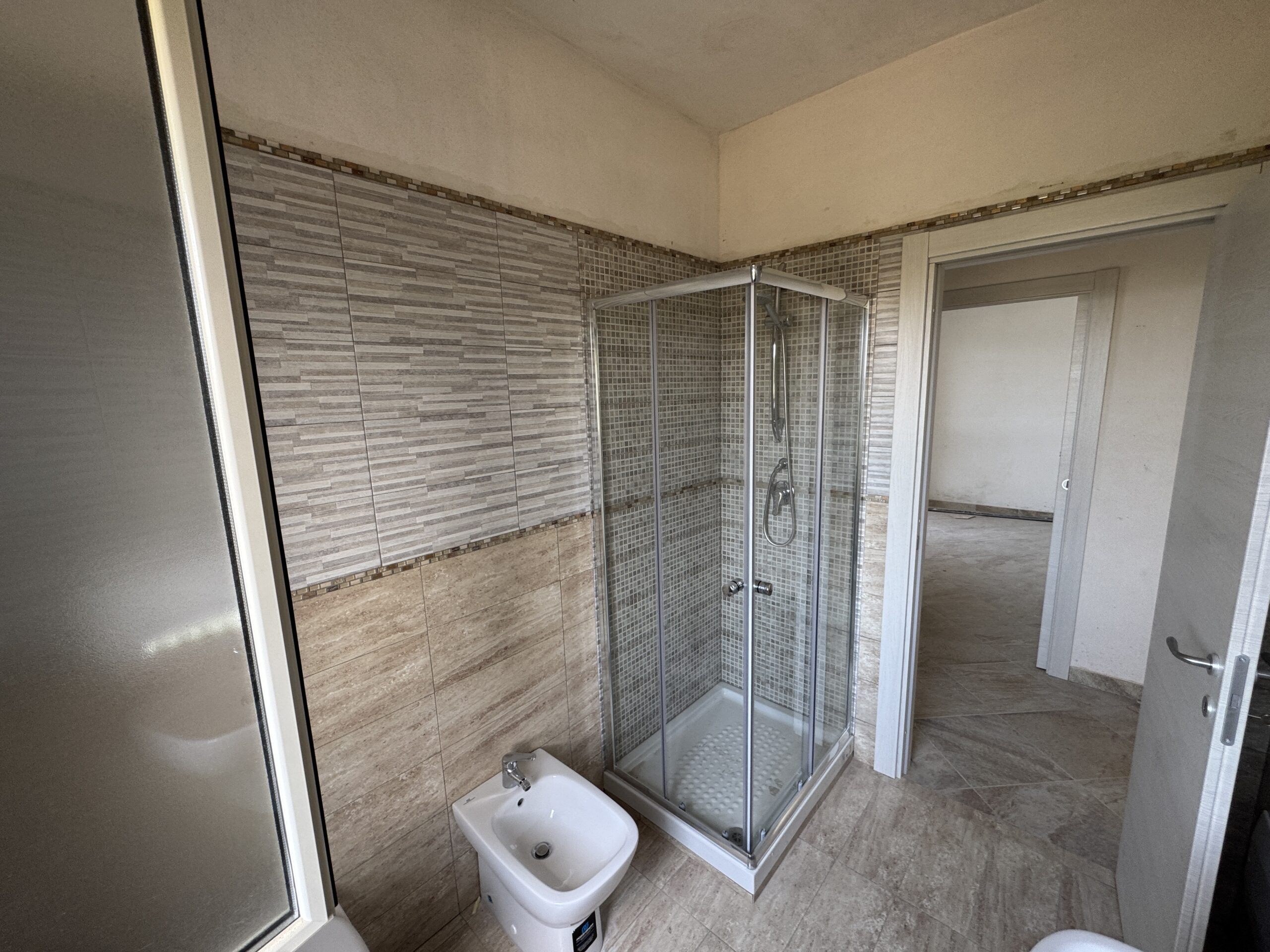 A flat with a view of the Tyrrhenian Sea and the island of Dino