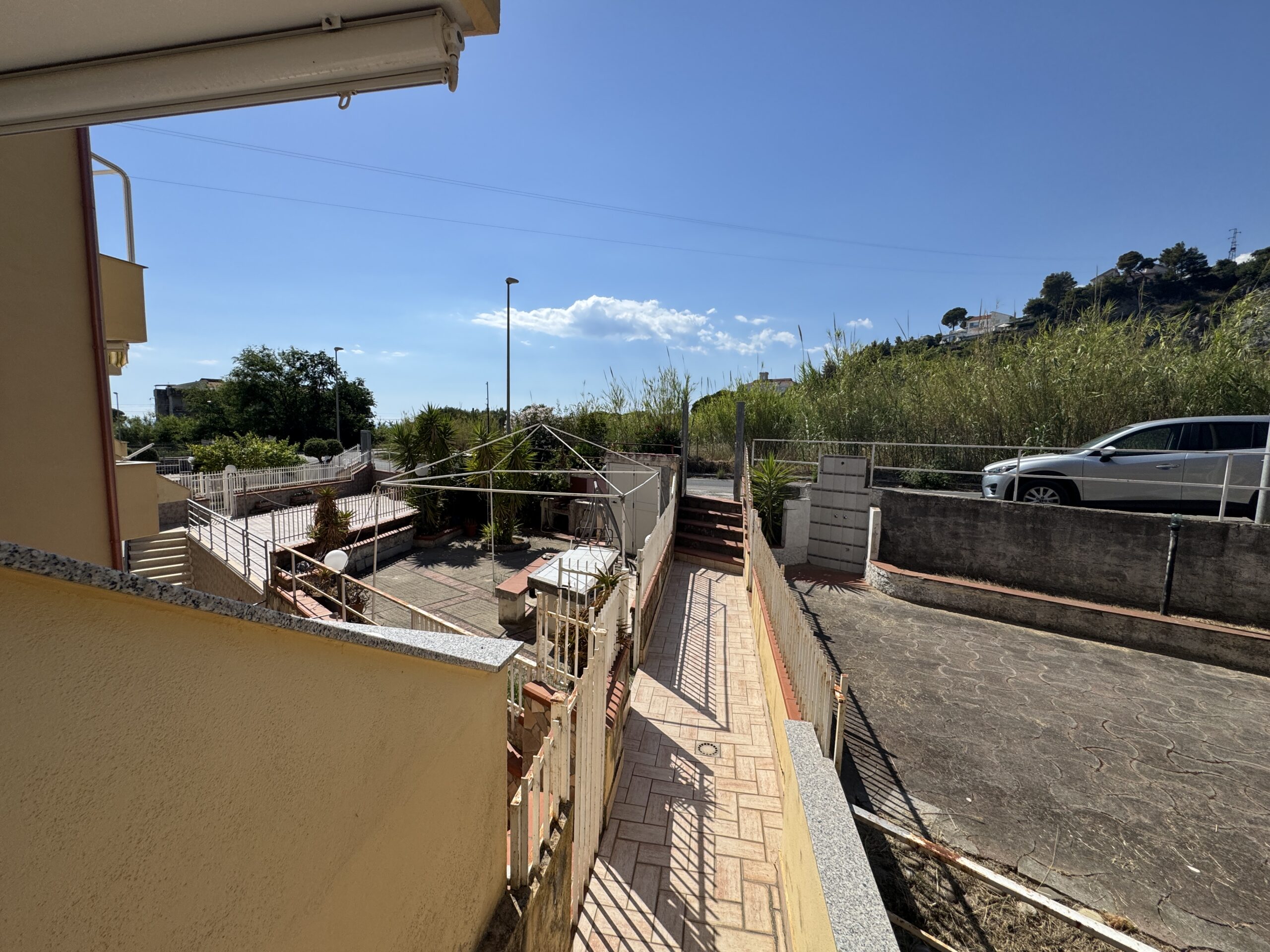 A comfortable flat 250 metres from the sea