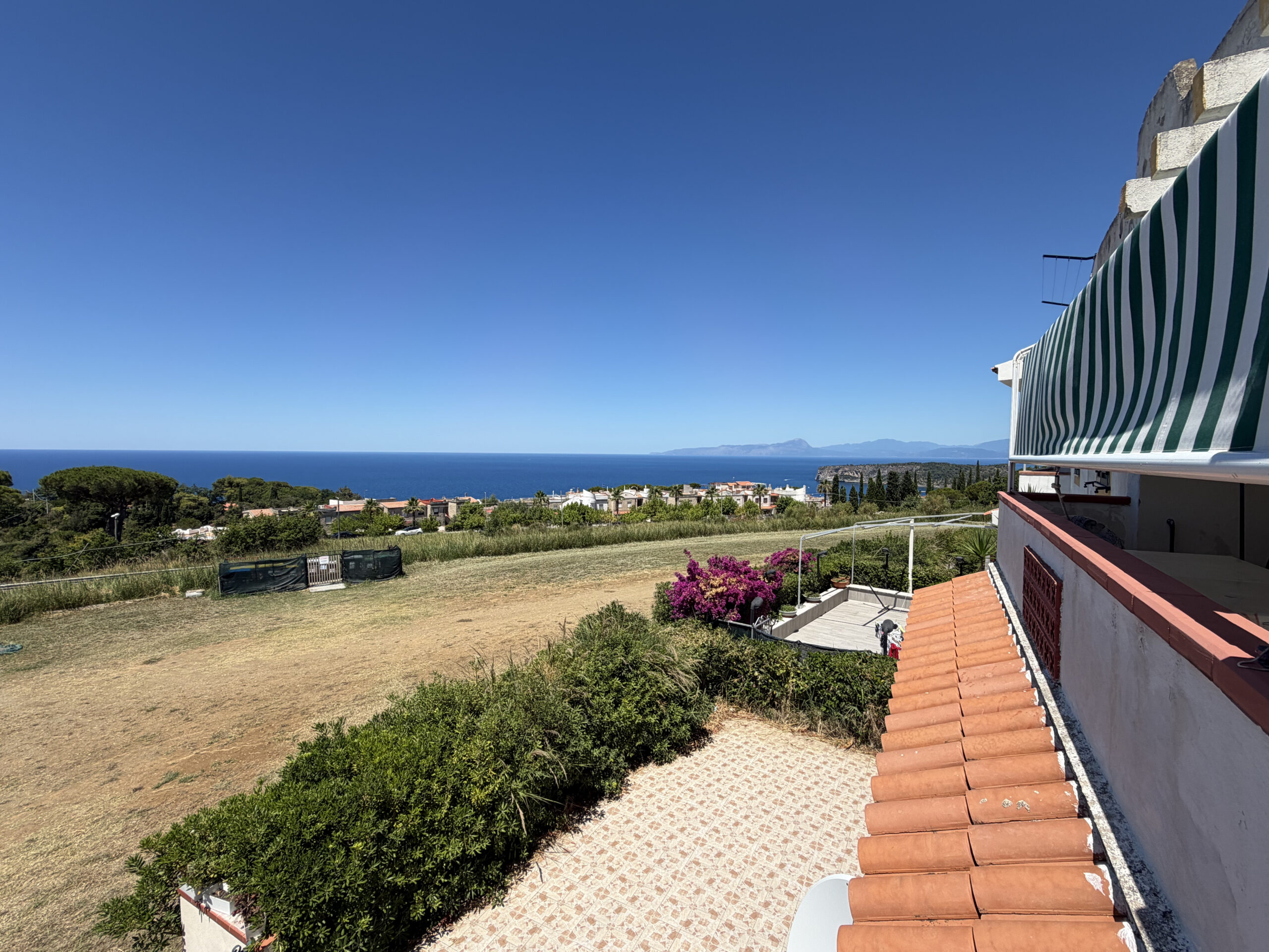 Appartamento con balcone e vista sul mare a San Nicola Arcella