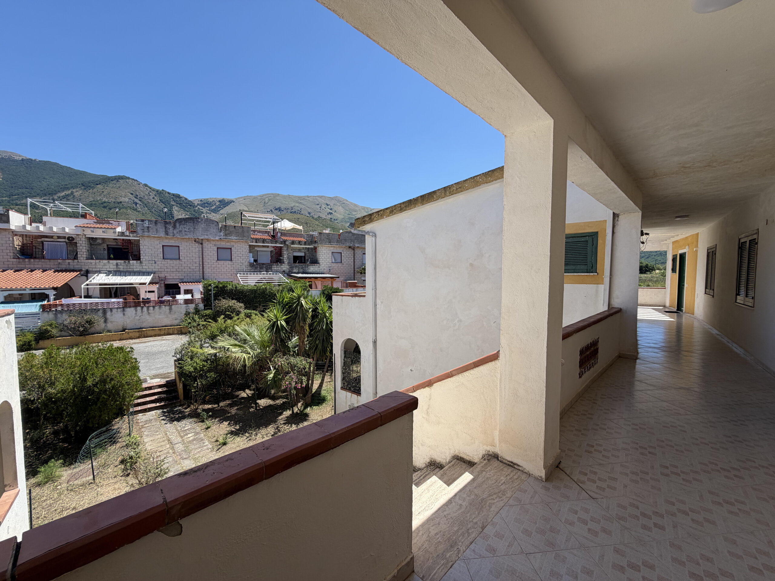 Appartamento con balcone e vista sul mare a San Nicola Arcella