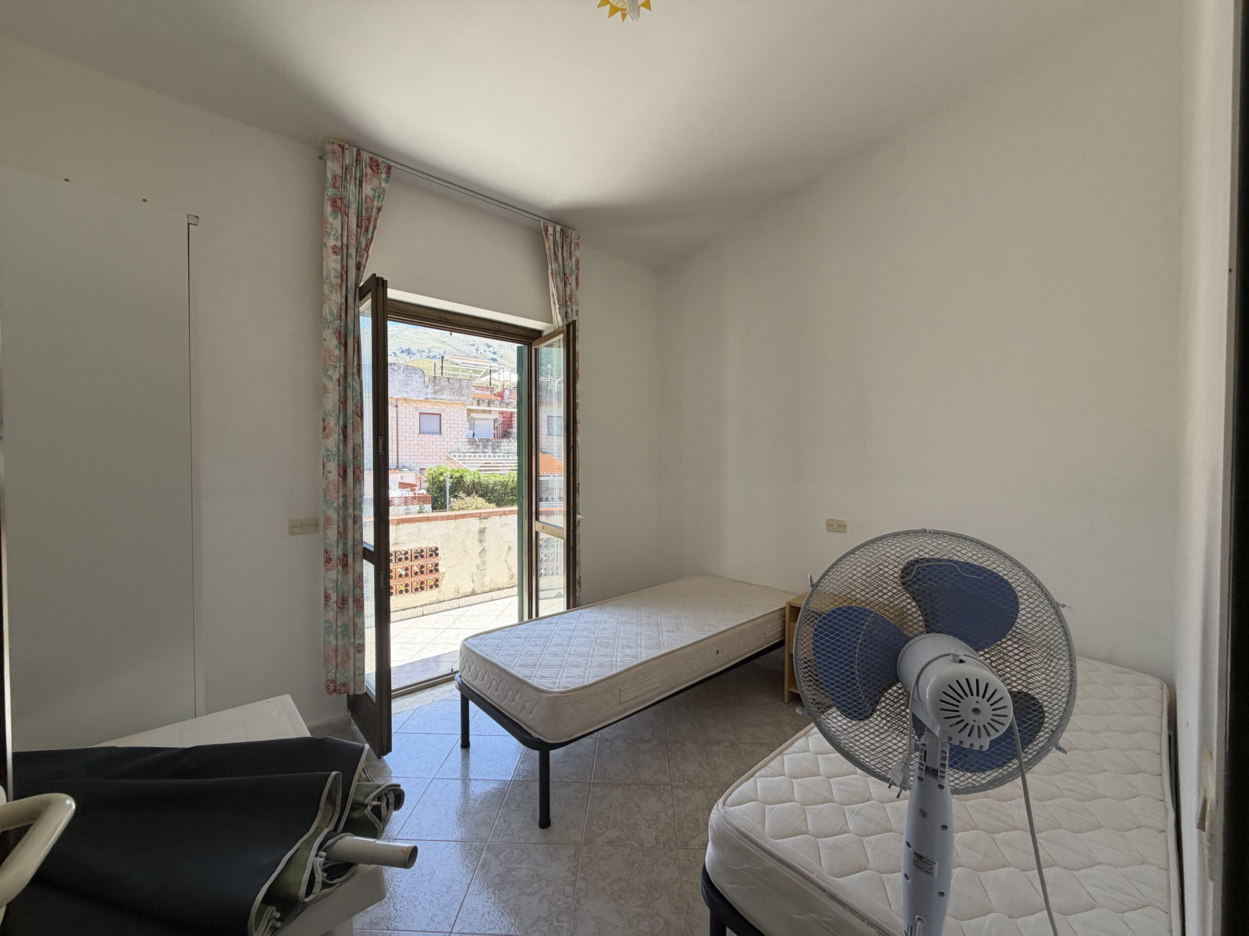 Appartamento al primo piano a San Nicola Arcella, in una zona tranquilla