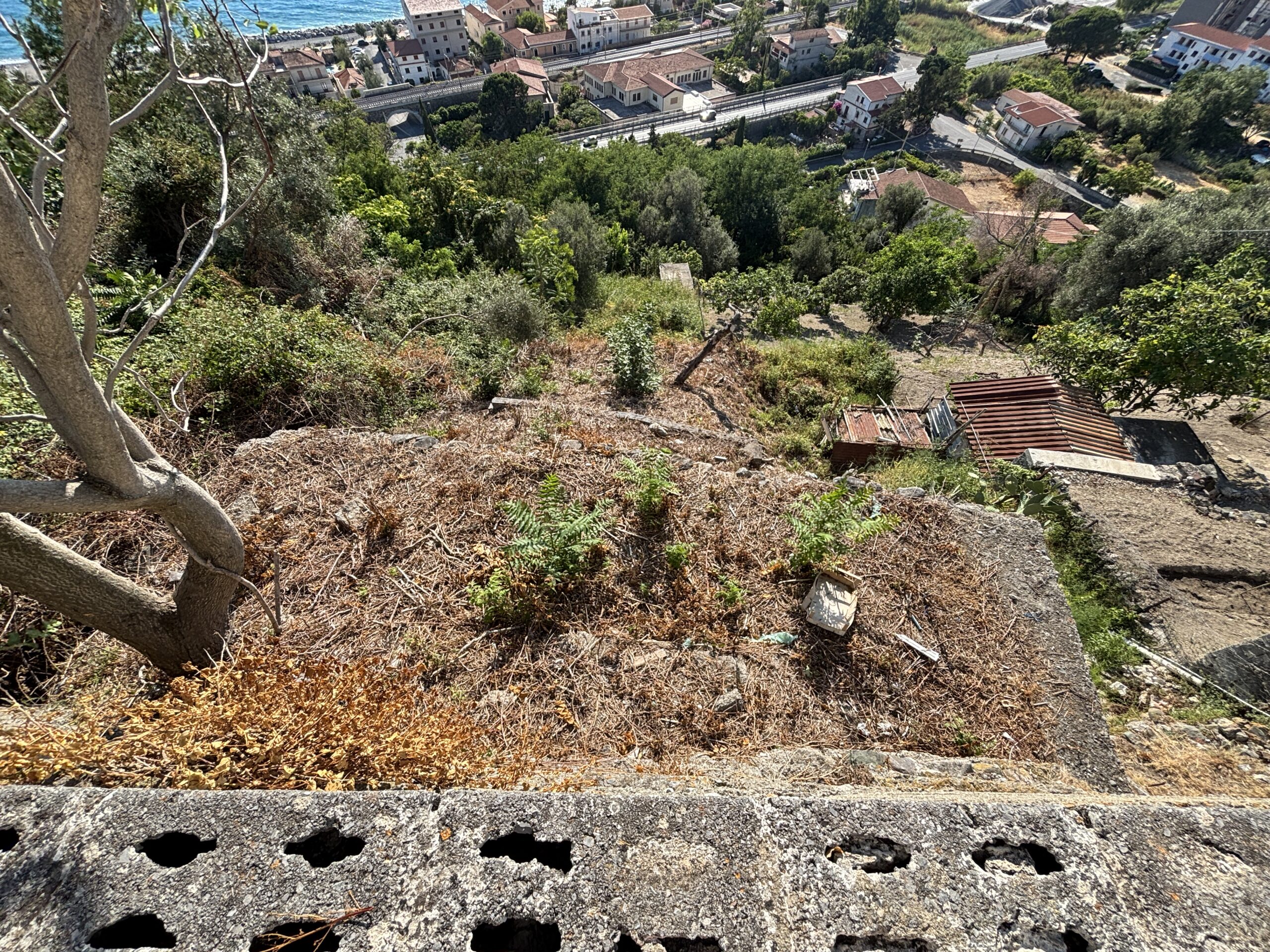 Casa con balconi sul mare ad Acquappesa